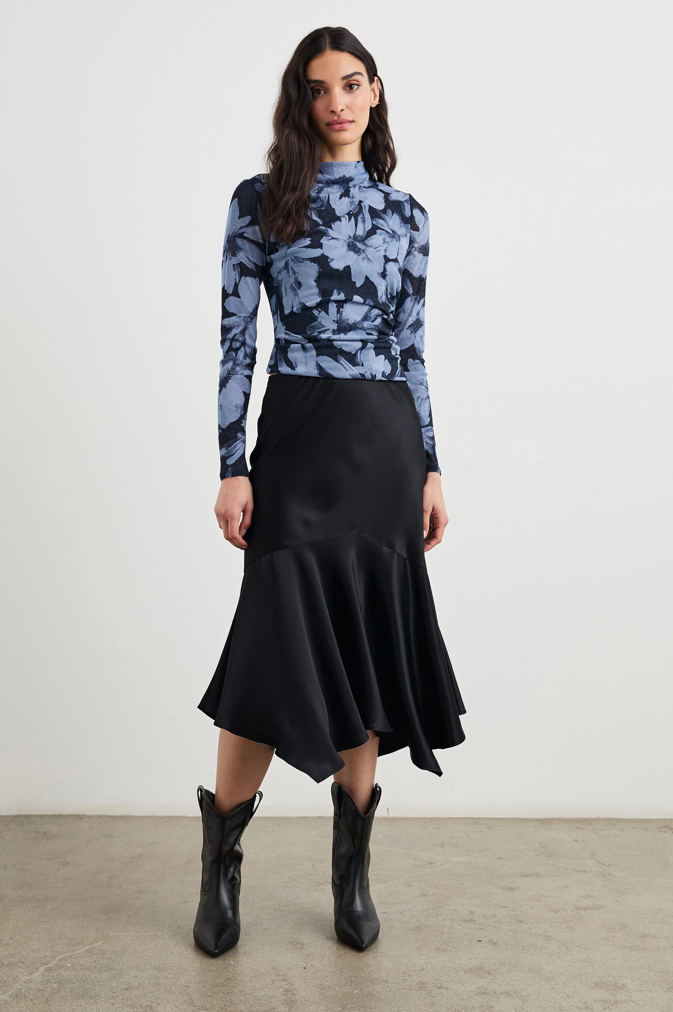 JOELLE TOP - MIDNIGHT LILY - Image 3