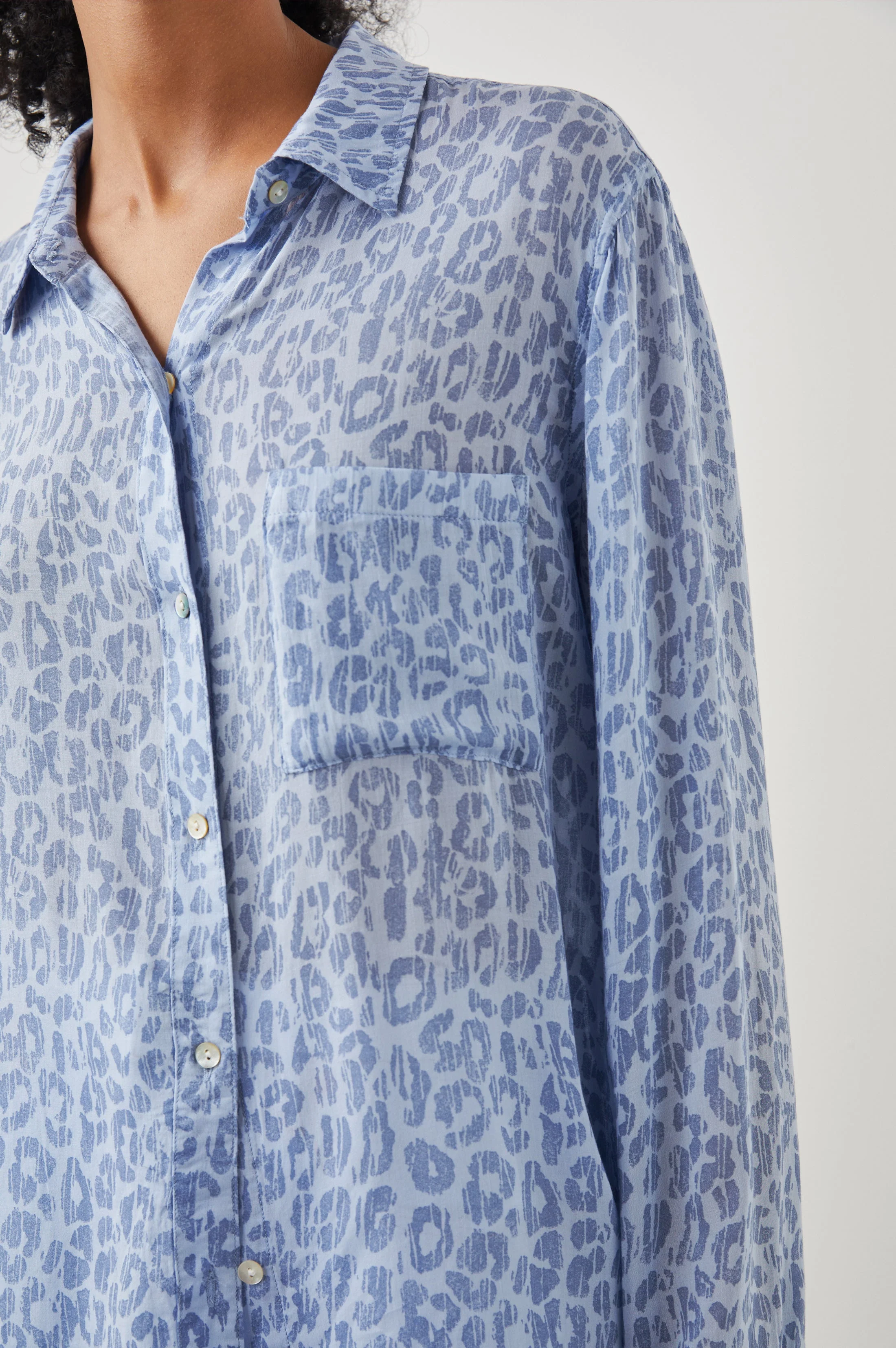 JOSEPHINE SHIRT - BLUE BATIK CHEETAH - Image 2
