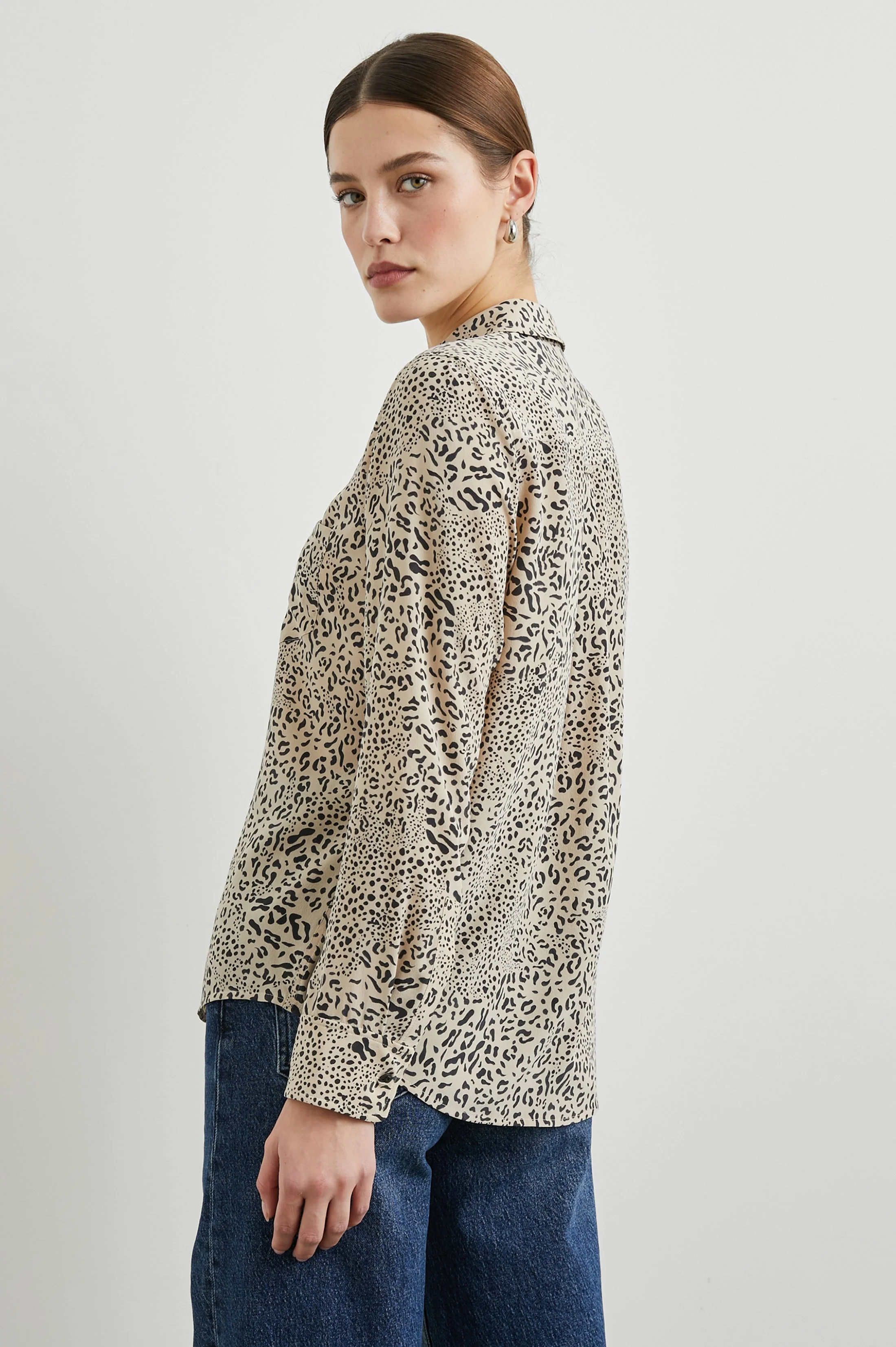 KATE SHIRT - SAND MIXED CHEETAH - Image 5