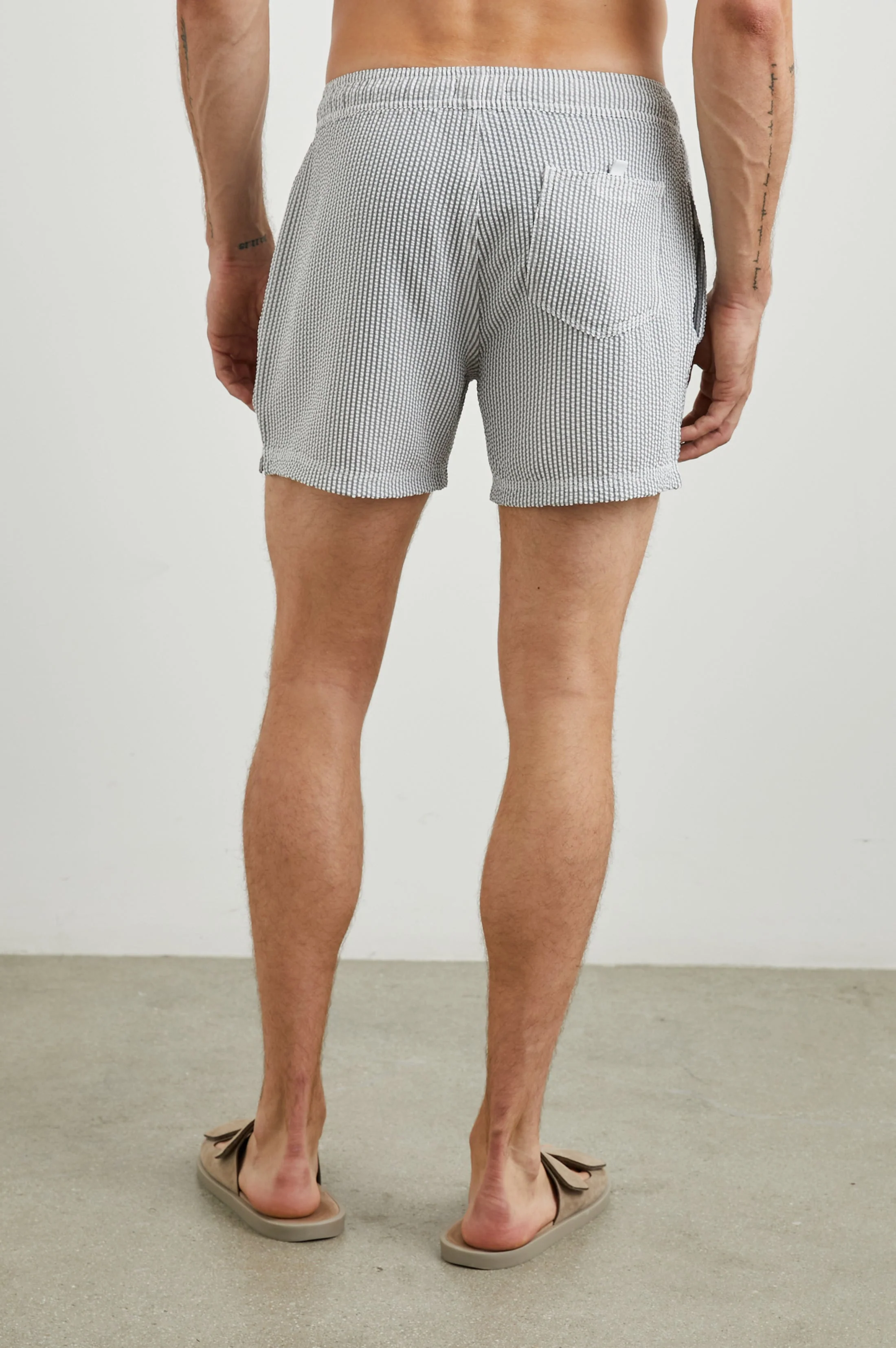 LA BREA SWIM SHORT - FADED SEERSUCKER - Image 6