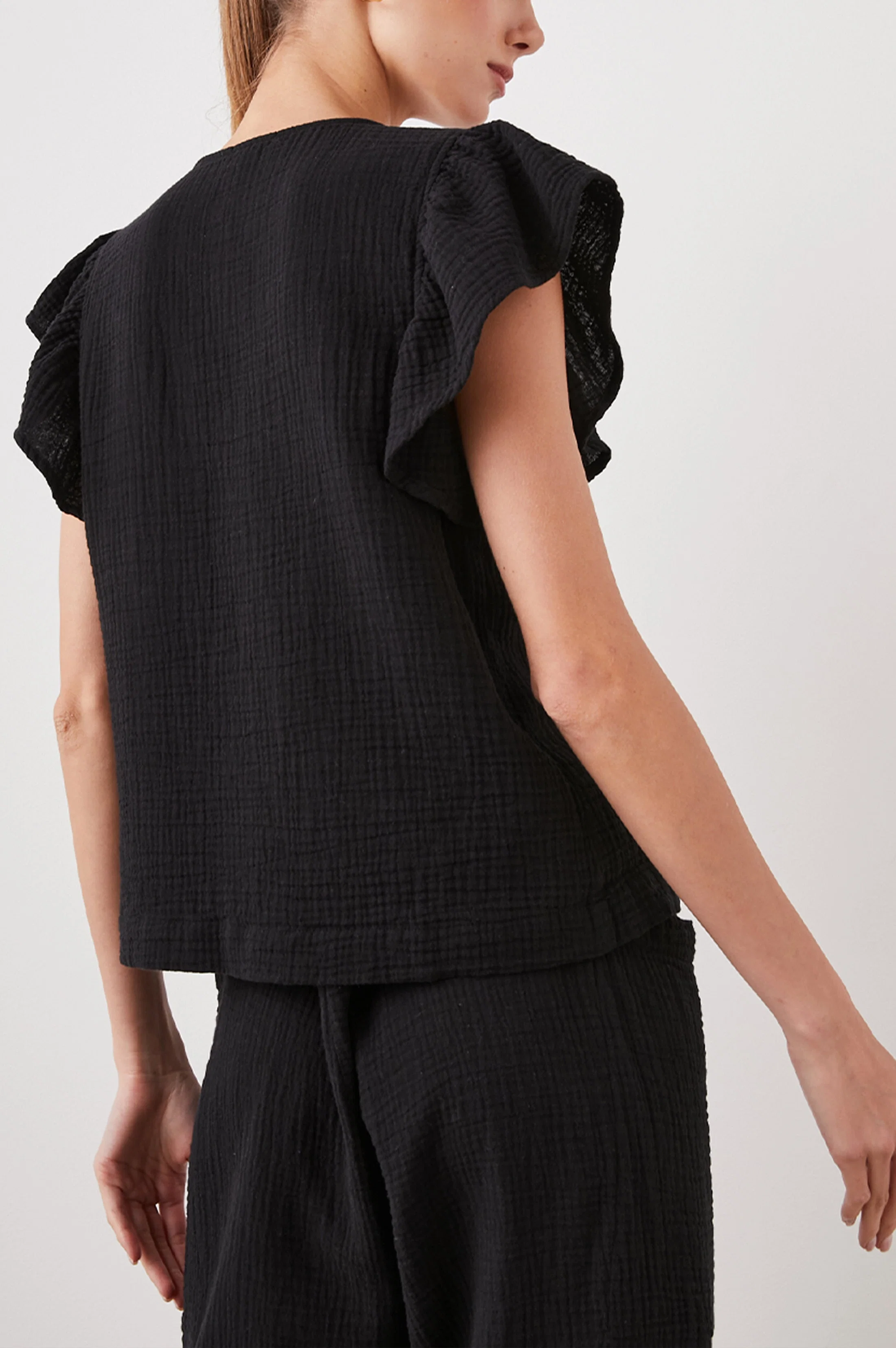 LELA SHIRT - BLACK - Image 4