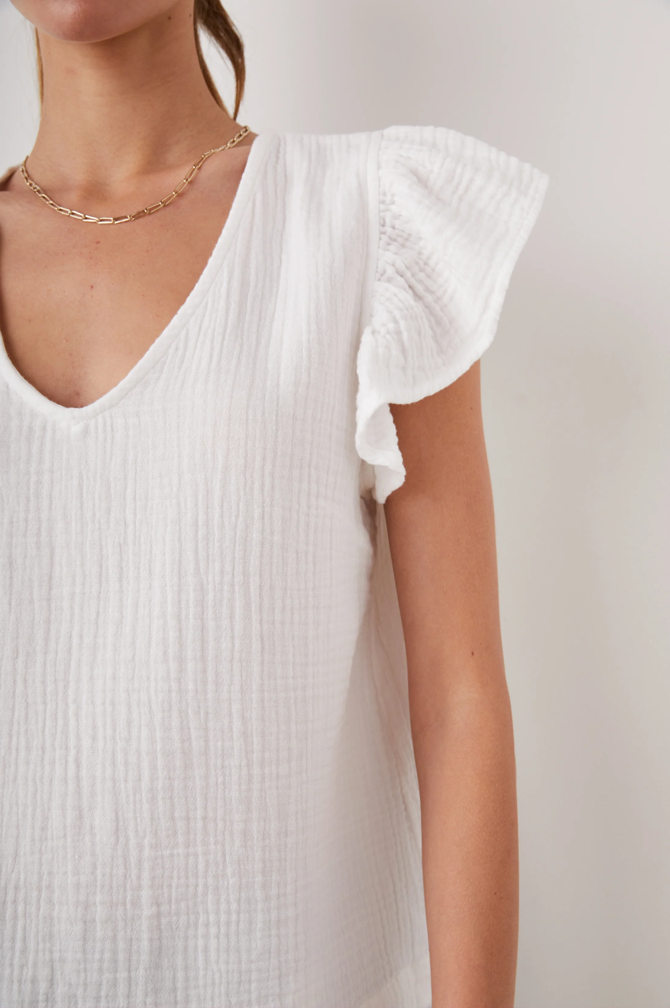 LELA TOP - WHITE - Image 2