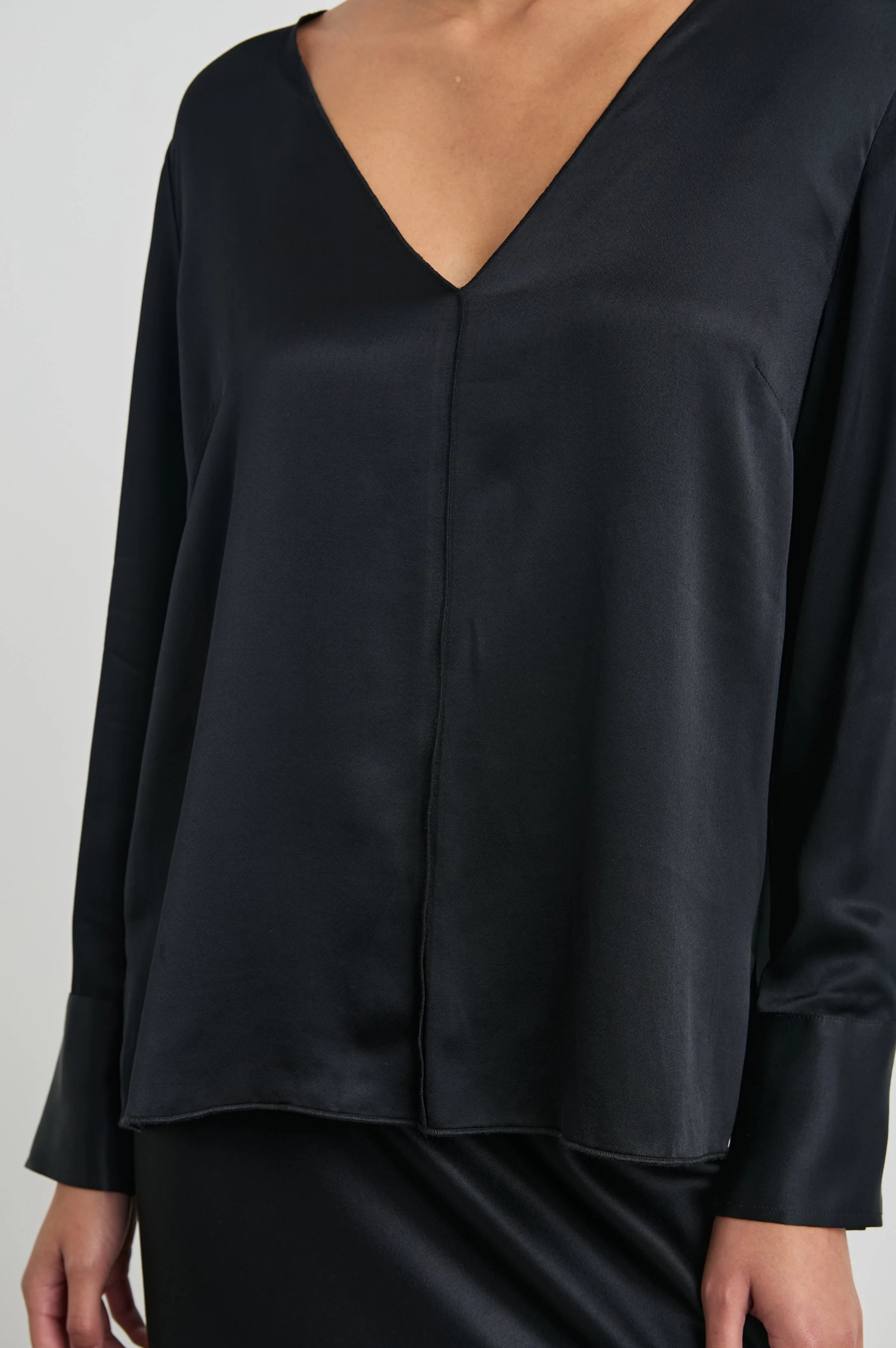 LILIANA TOP - BLACK - Image 5