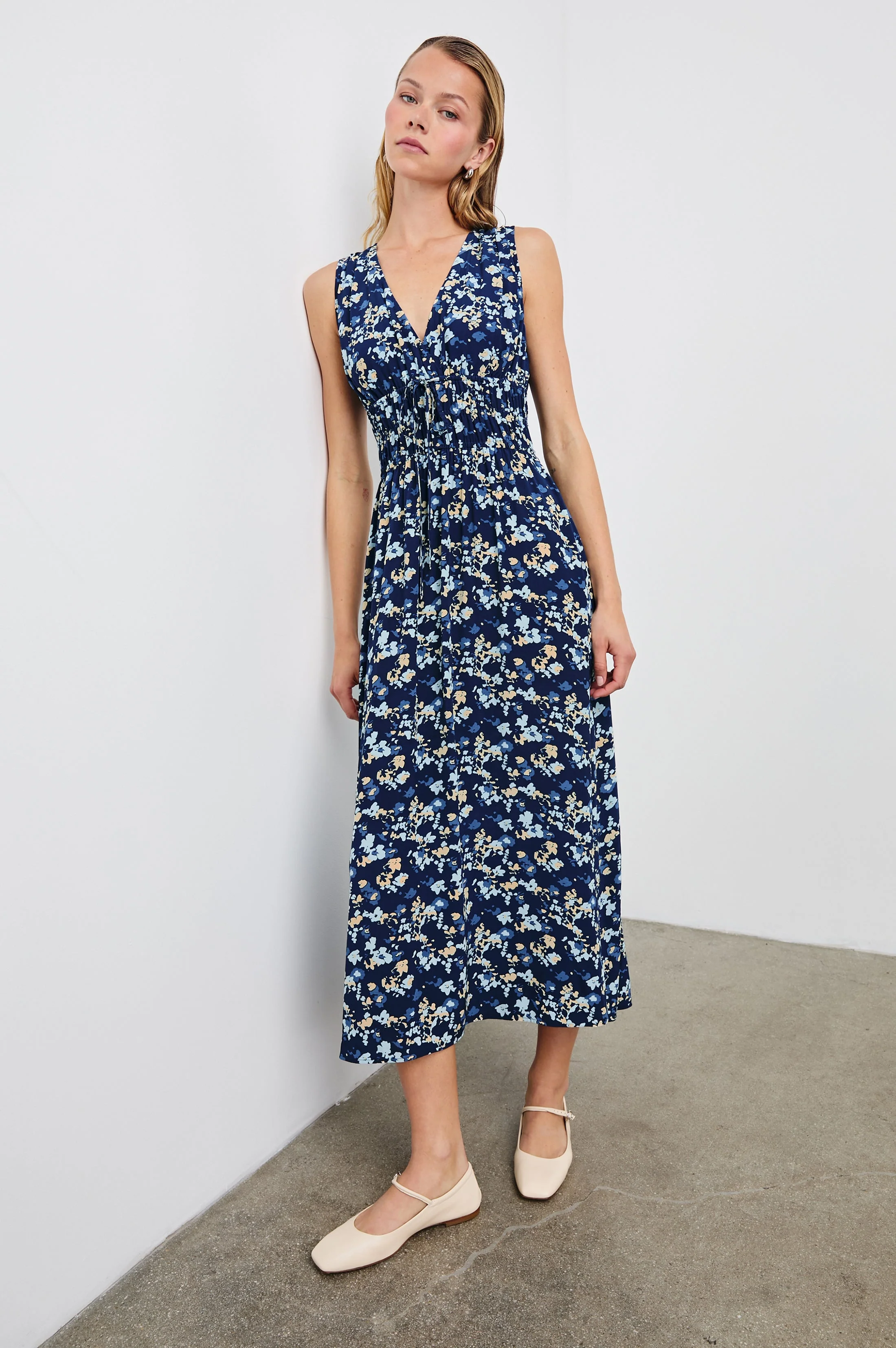 LILITH DRESS - NAVY FLORA - Image 3