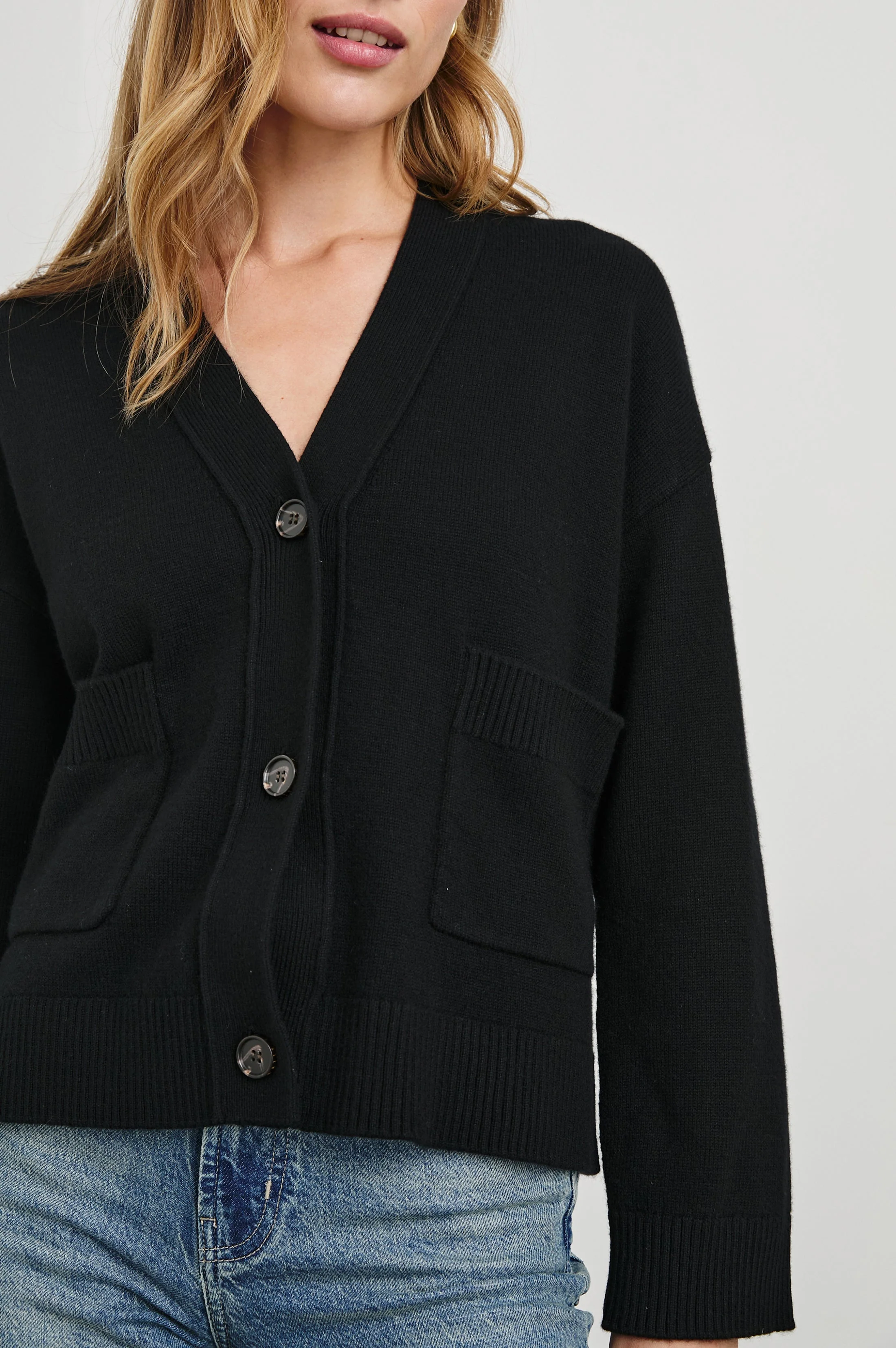 LINDI CARDIGAN - BLACK - Image 2