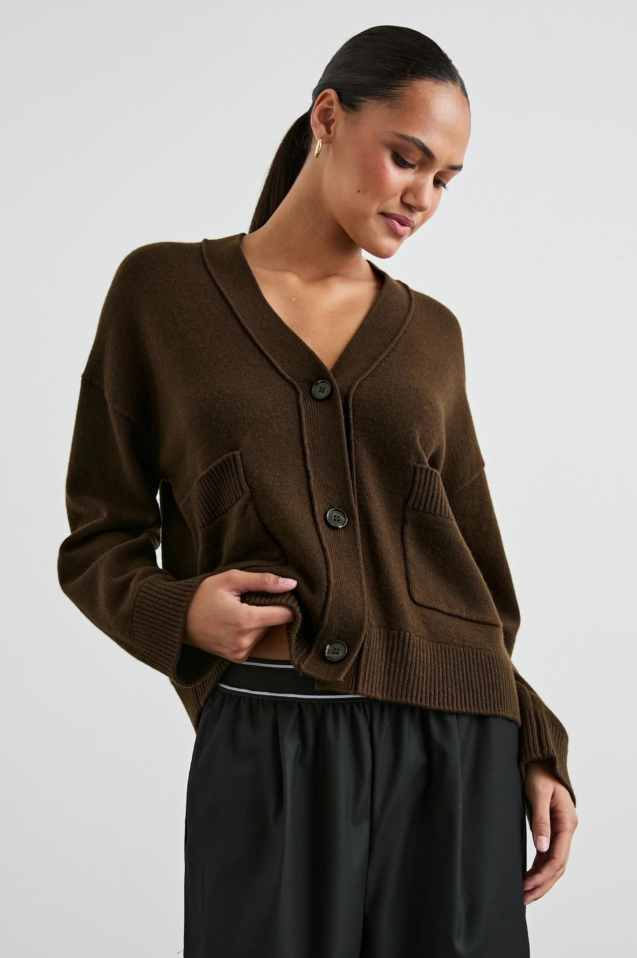 LINDI CARDIGAN - DARK MOSS - Image 2