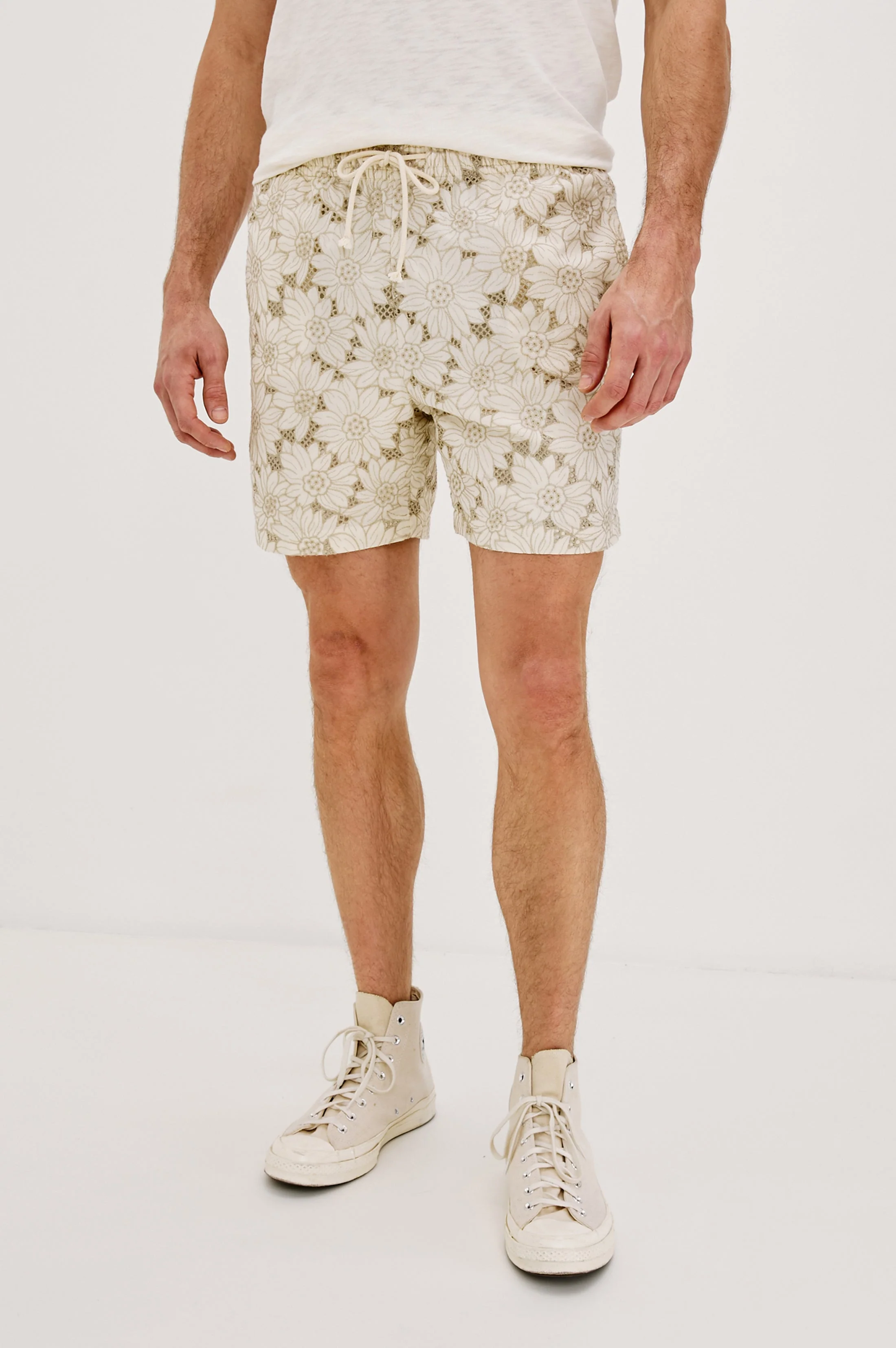 LOGAN SHORT - KHAKI WHITE SUNFLOWER