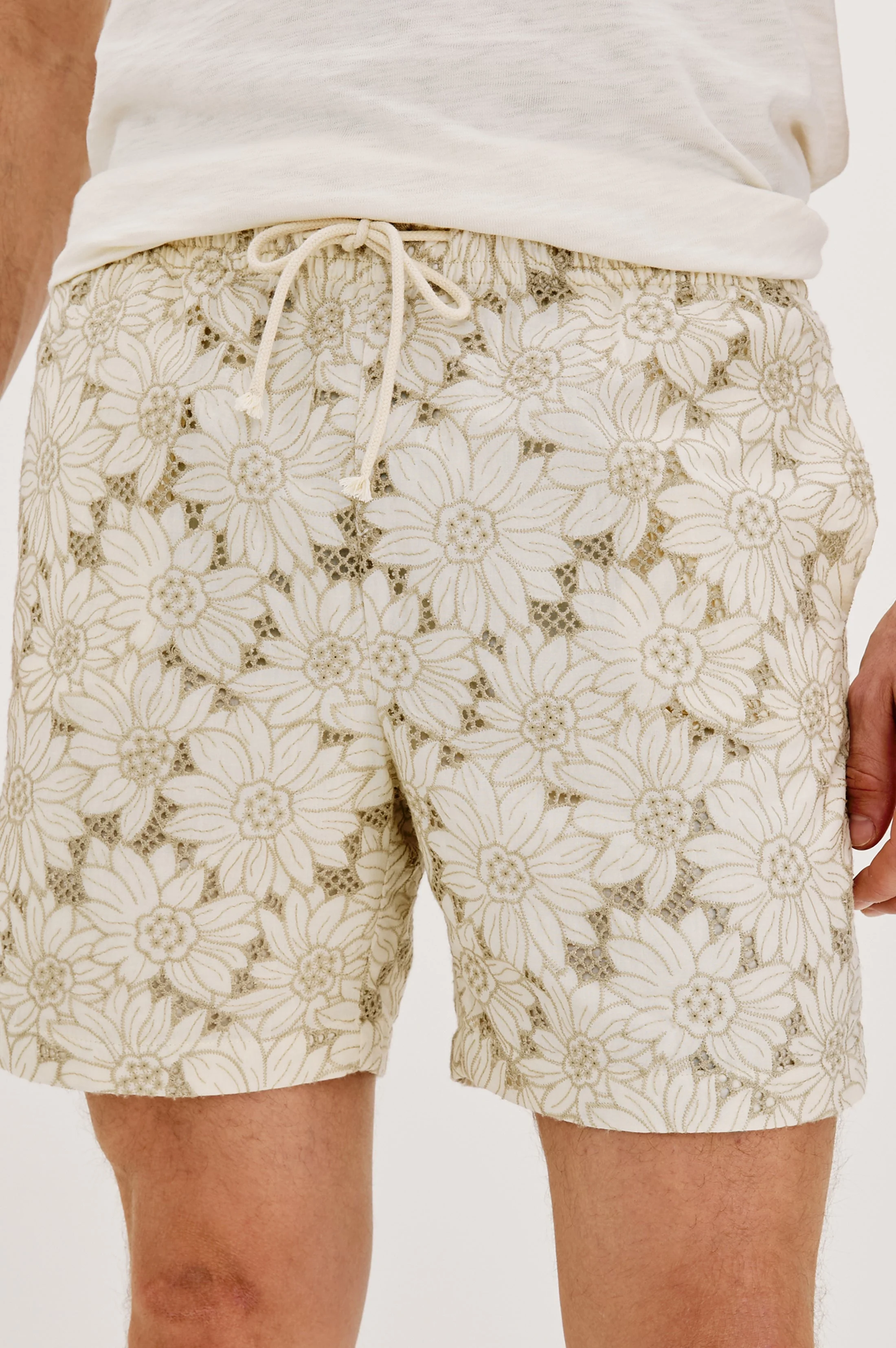 LOGAN SHORT - KHAKI WHITE SUNFLOWER - Image 2