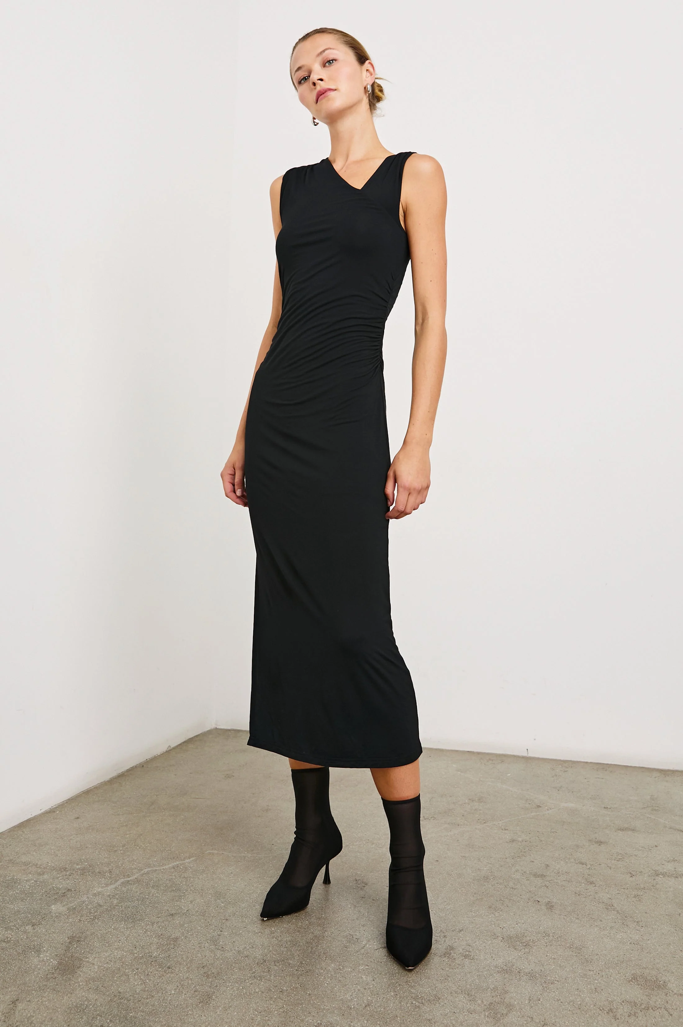 LOLA DRESS - BLACK ONYX - Image 4