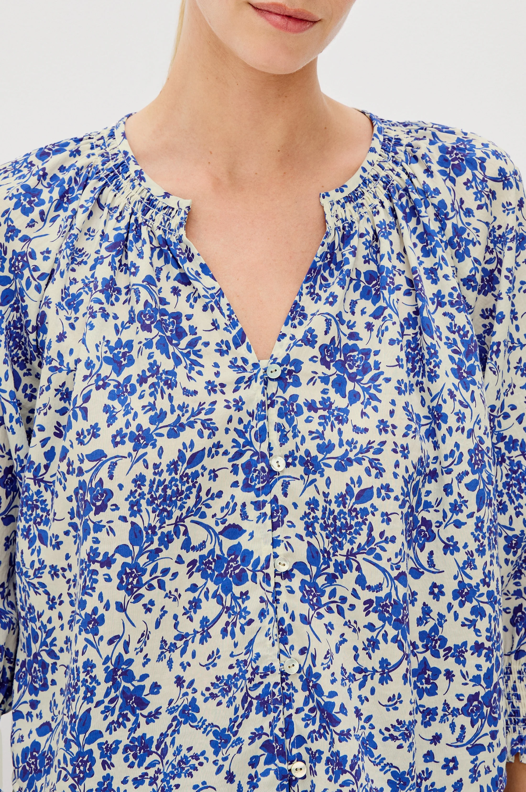 MARIAH SHIRT - BLUE MARGUERITE - Image 2