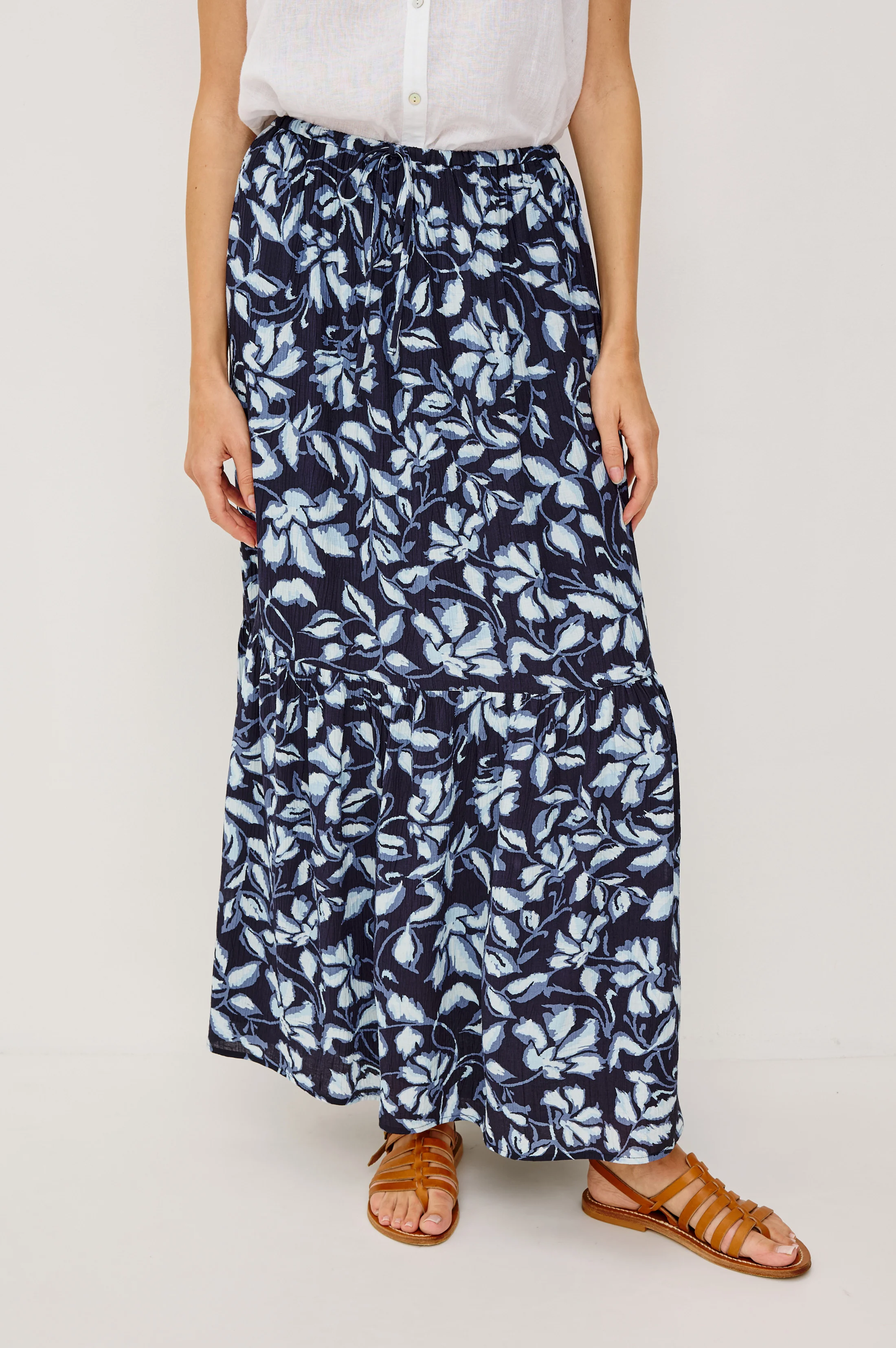 MARULO SKIRT - NAVY JASMINE
