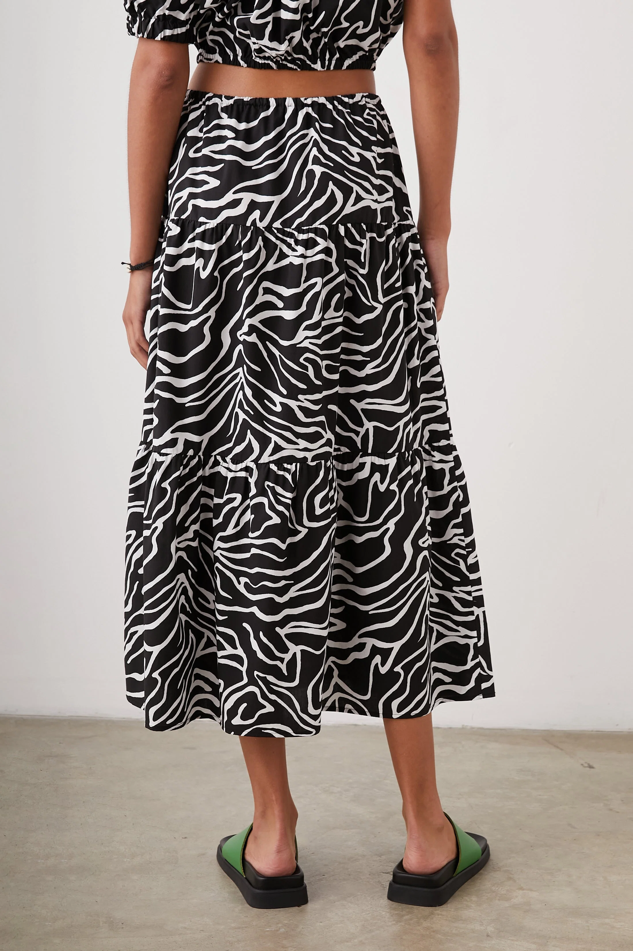 MARY SKIRT - CONTOUR LINES - Image 4
