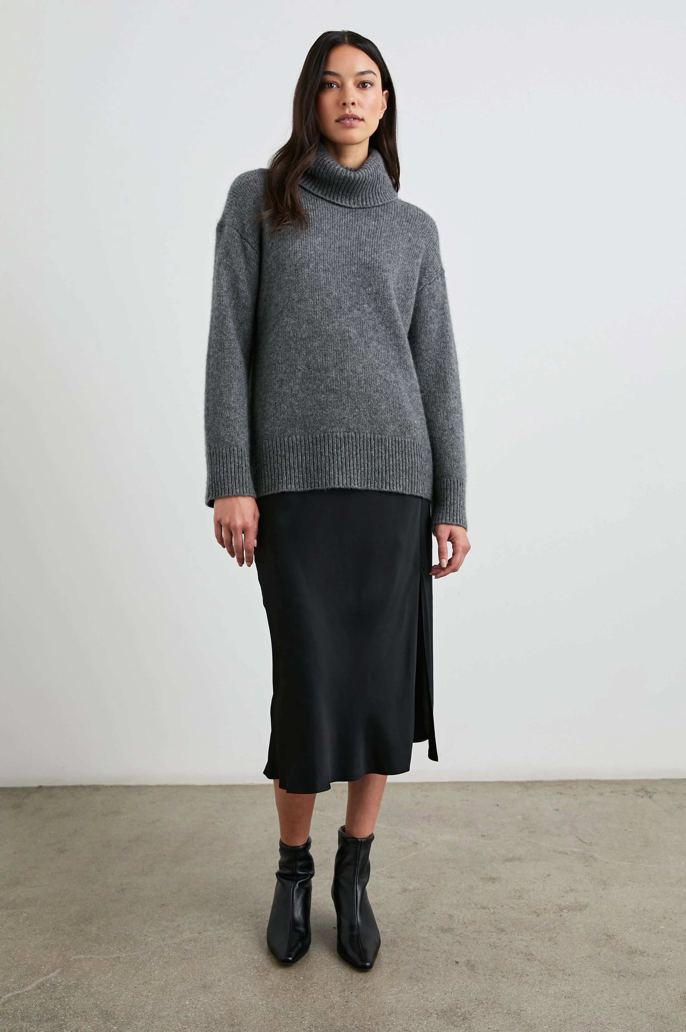 MAYA SKIRT - BLACK - Image 3