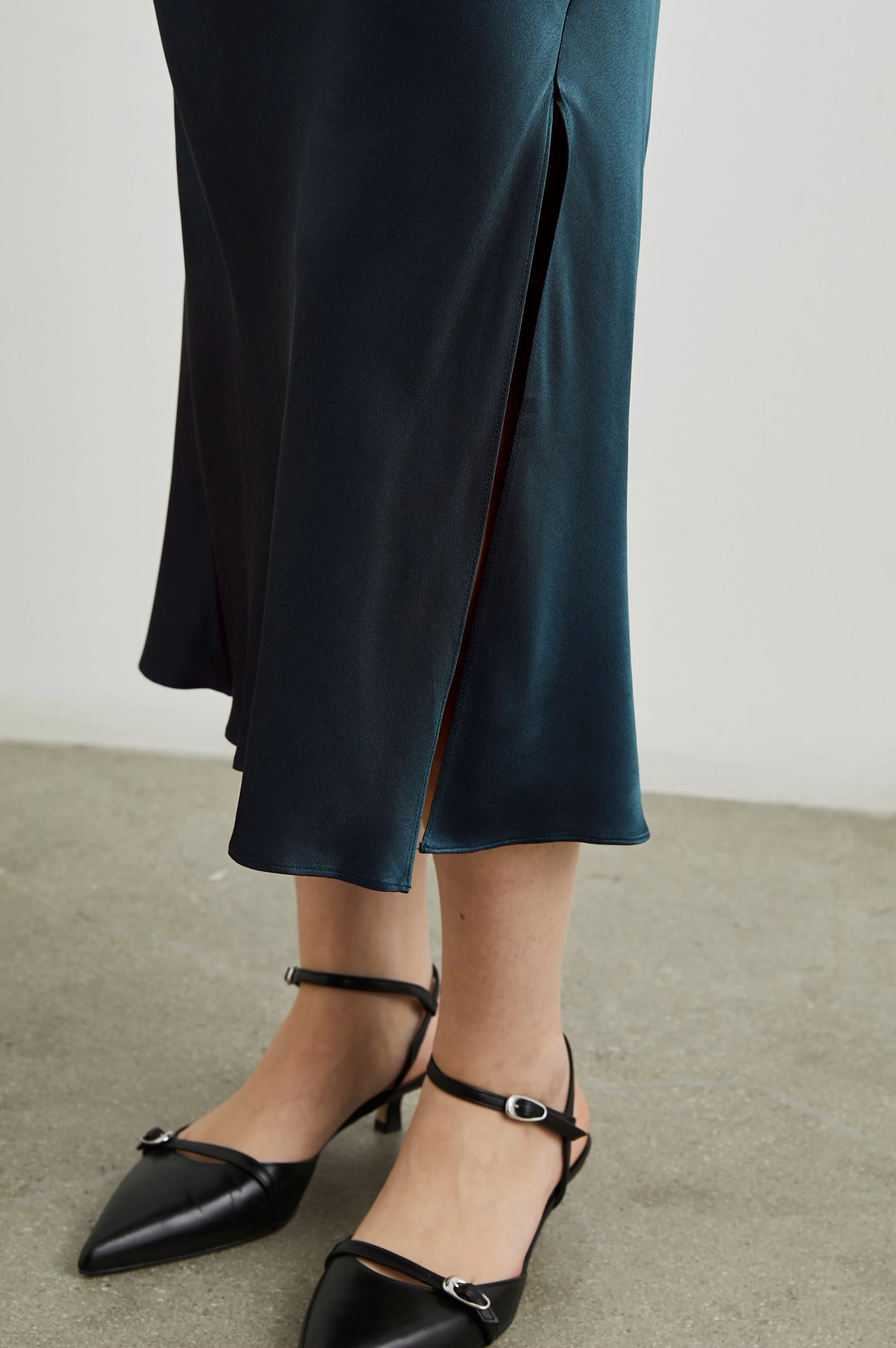 MAYA SKIRT - DEEP SEA - Image 2