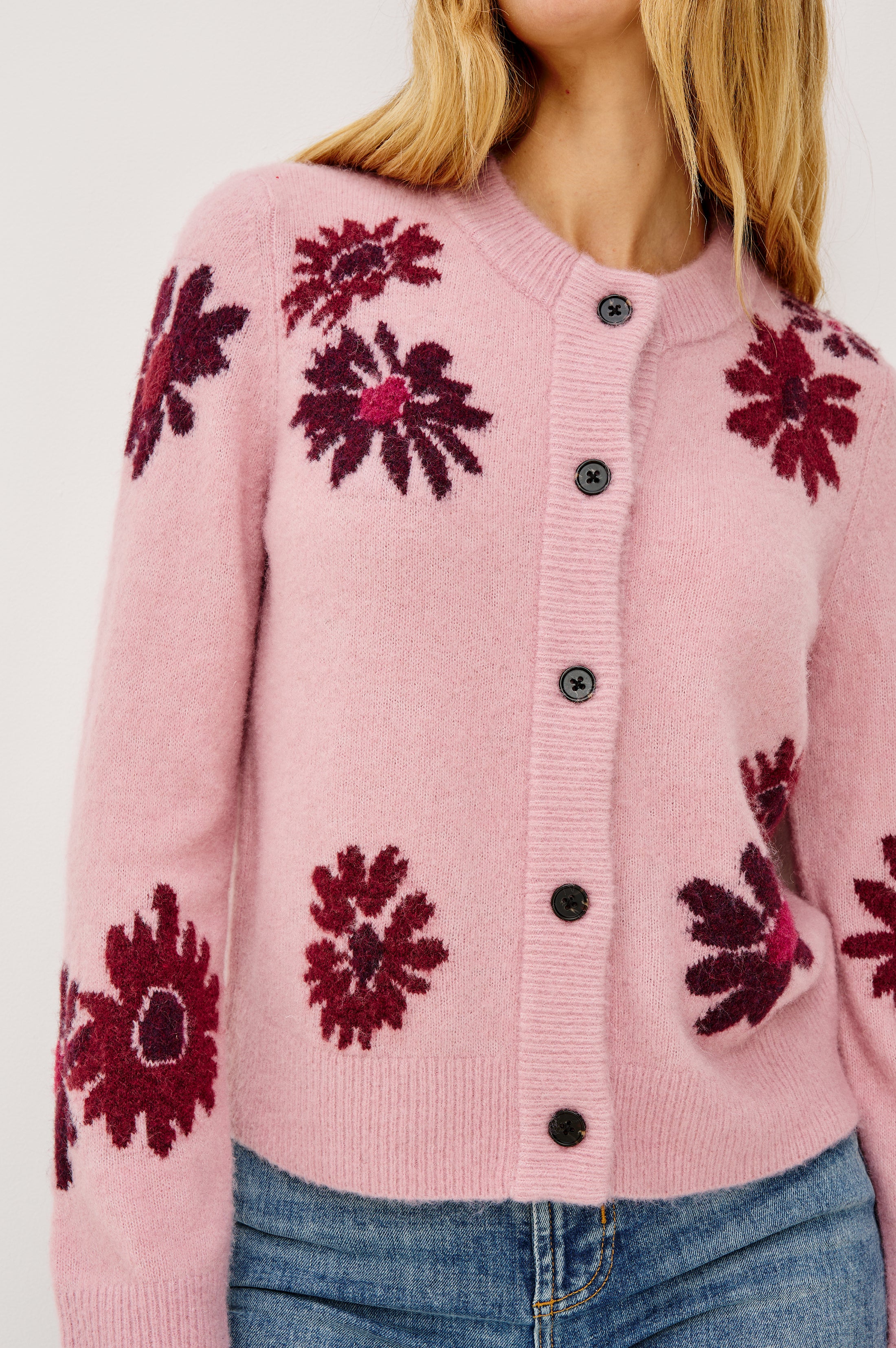 MILLIE CARDIGAN - MAGENTA DAISIES - Image 2