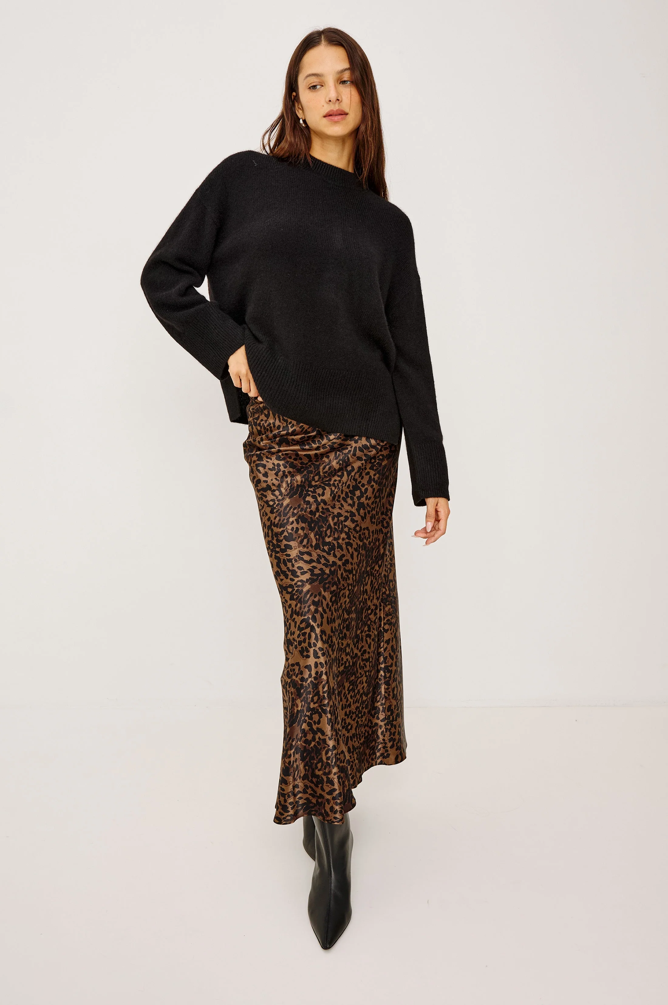 MIRANDA SWEATER - BLACK - Image 3