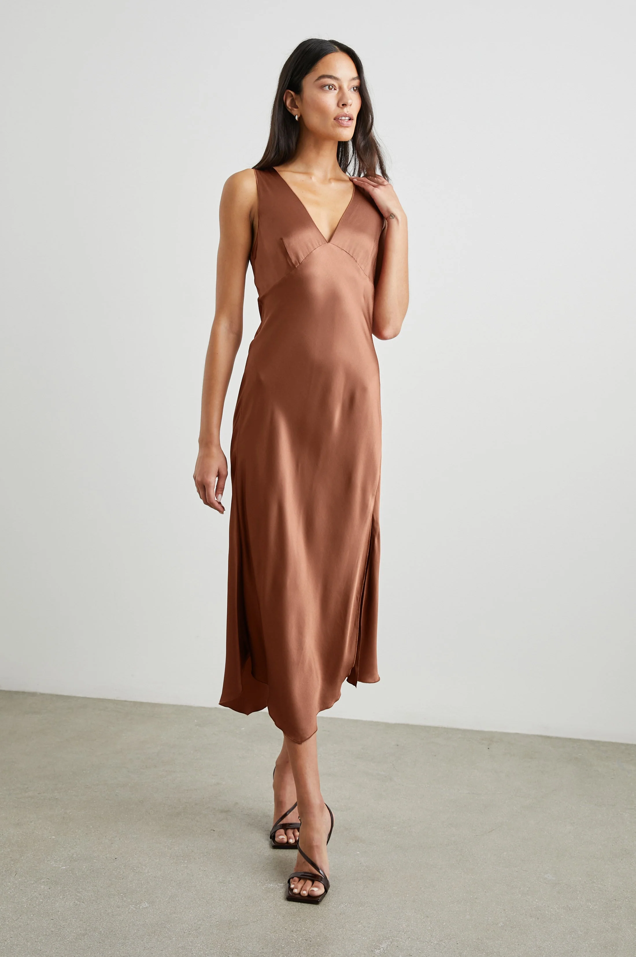 MONIQUE DRESS - CEDAR - Image 3