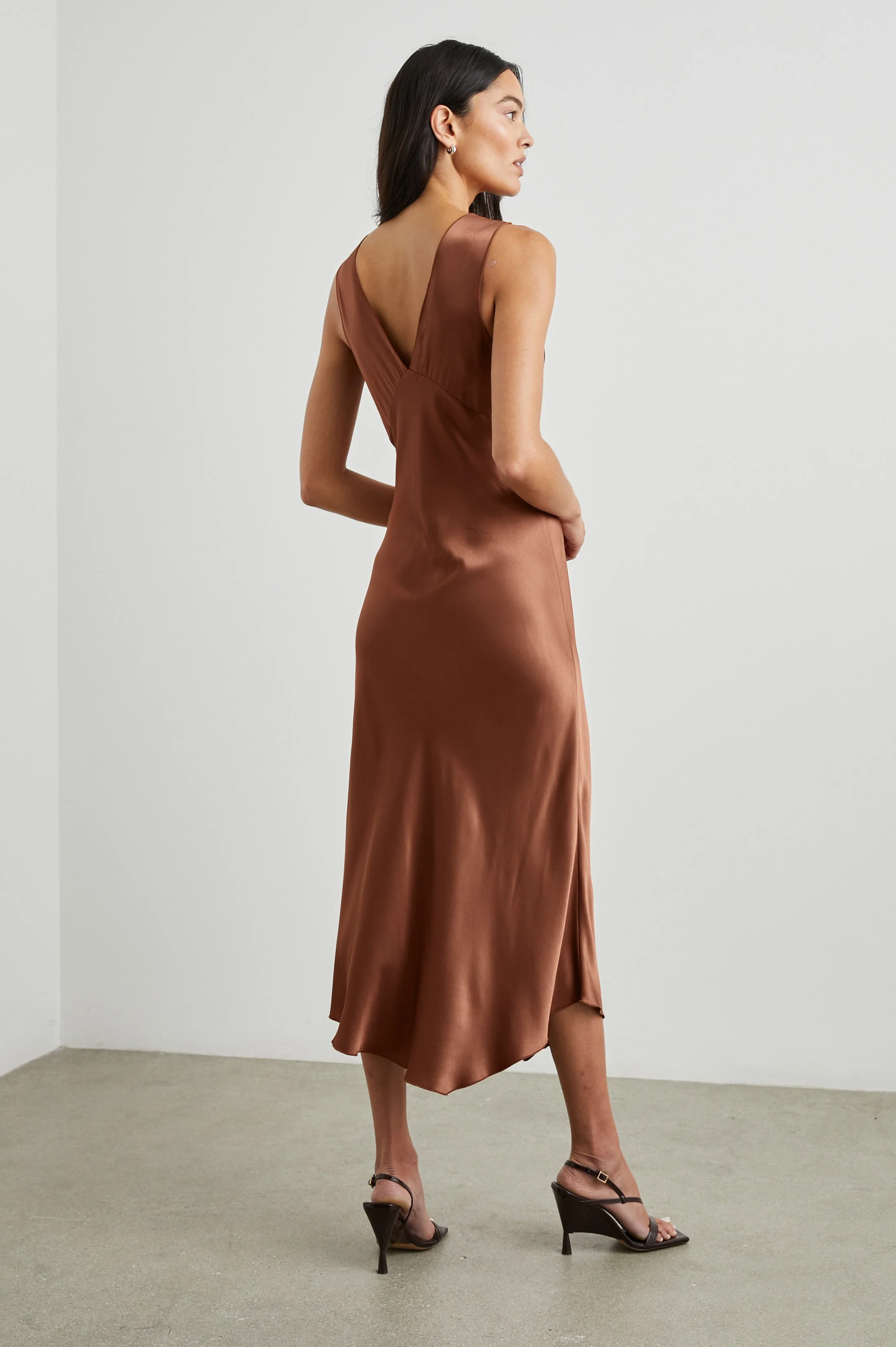 MONIQUE DRESS - CEDAR - Image 5