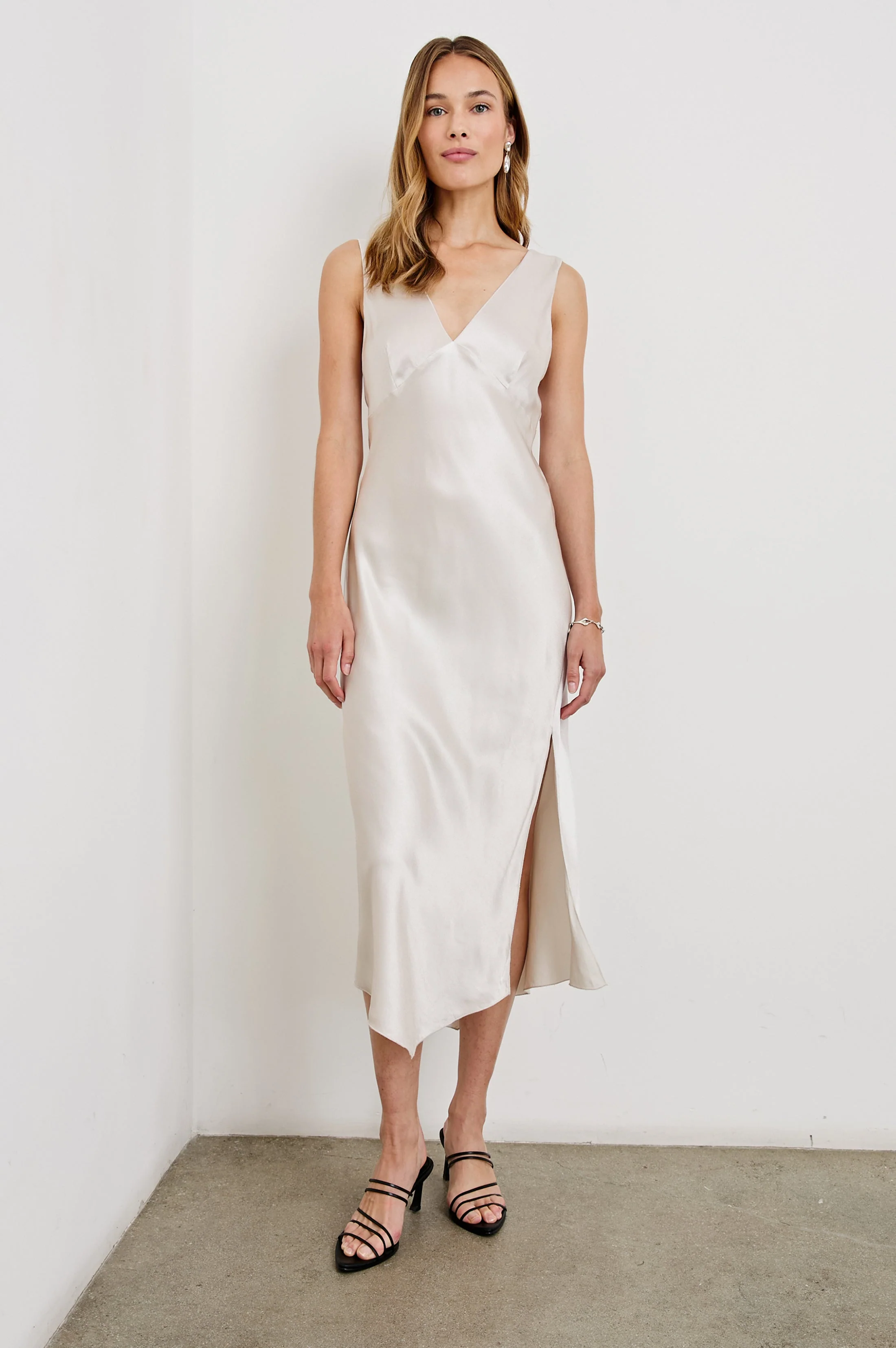 MONIQUE DRESS - IVORY - Image 4