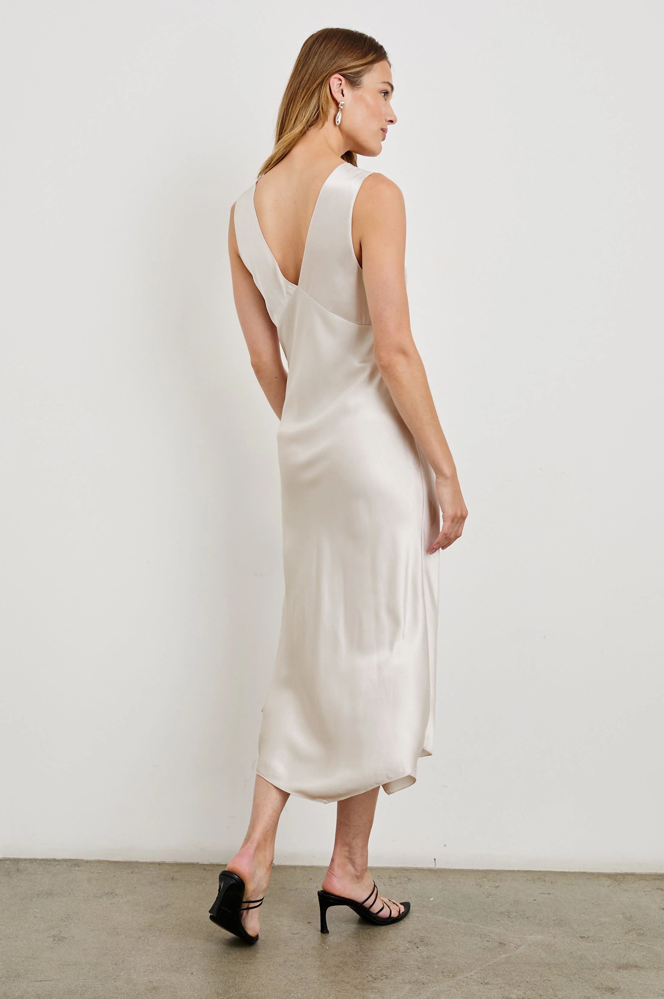 MONIQUE DRESS - IVORY - Image 5