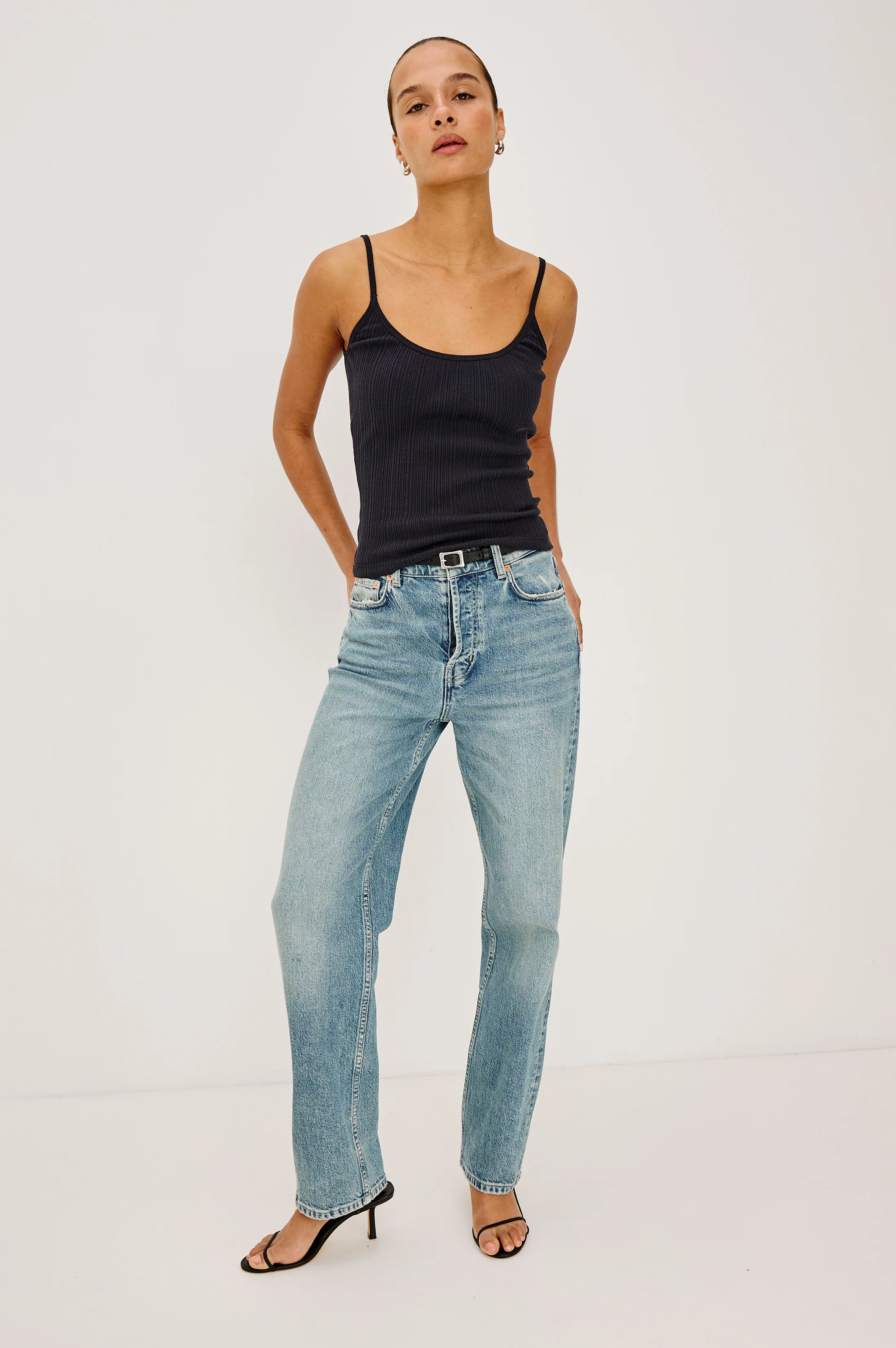 NIKA TANK - BLACK - Image 4