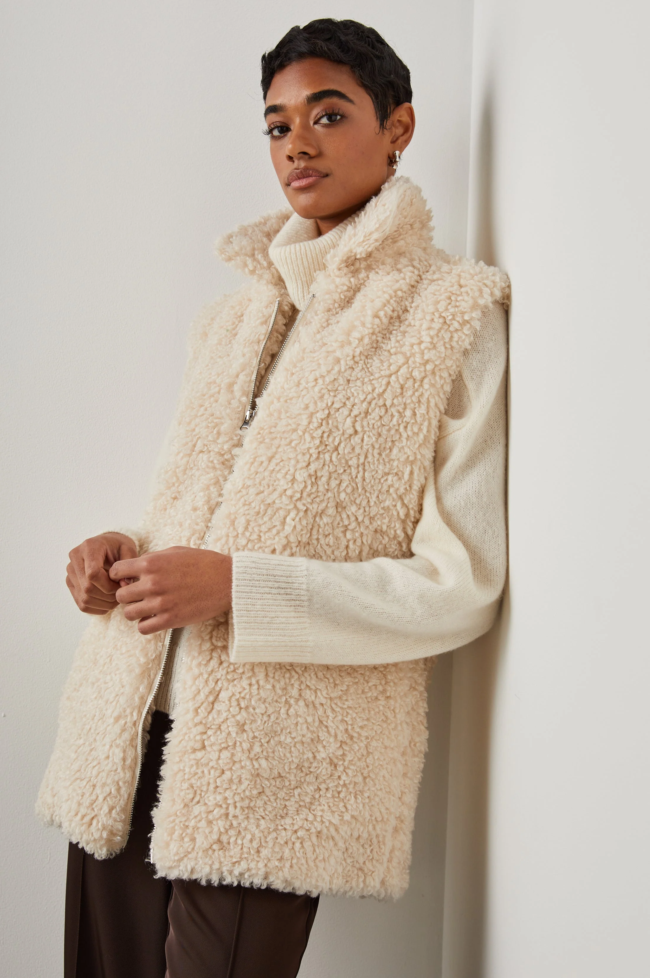 ORION VEST - IVORY - Image 2