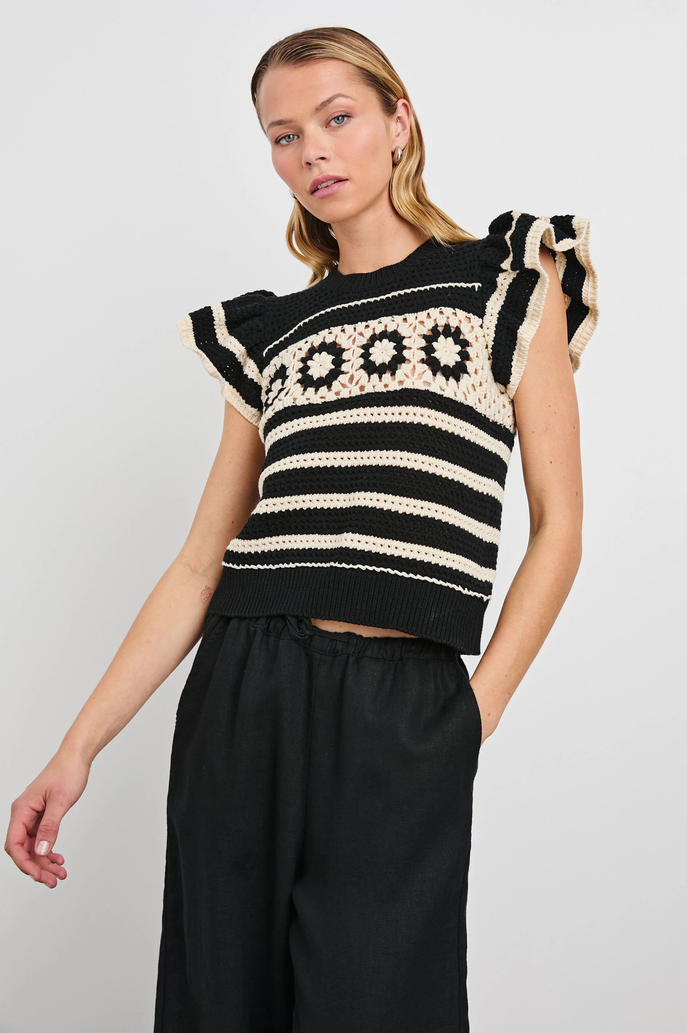 PENELOPE TOP - BLACK IVORY STRIPE