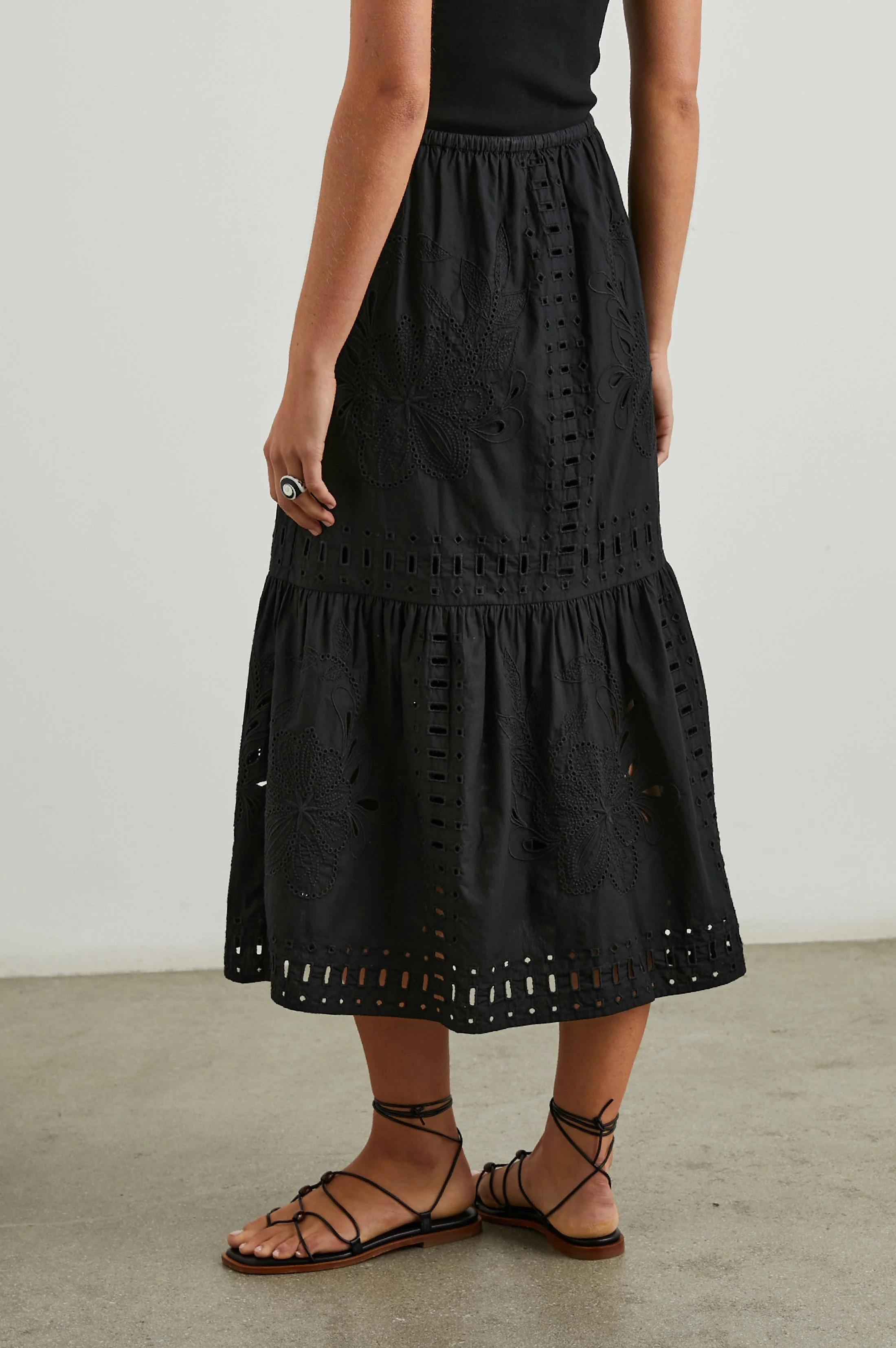PRINA SKIRT - BLACK - Image 4