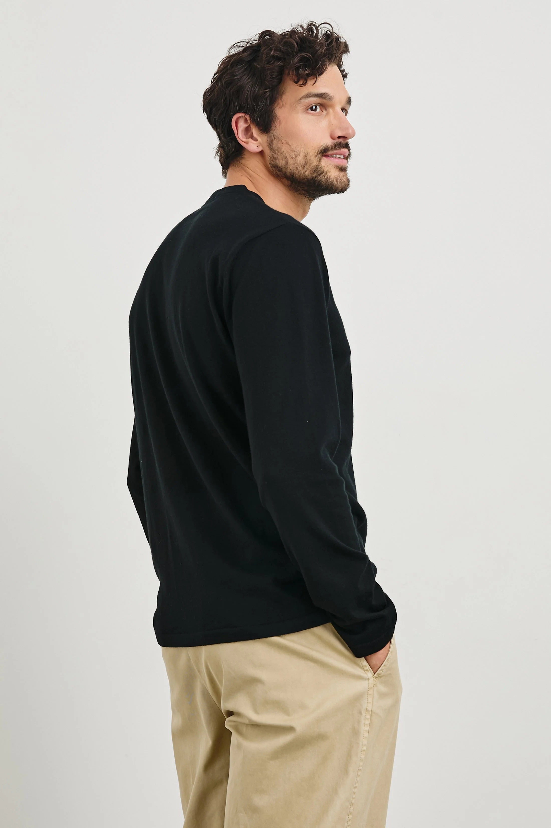 QUENTIN COTTON CASHMERE LONG SLEEVE TEE - BLACK - Image 5