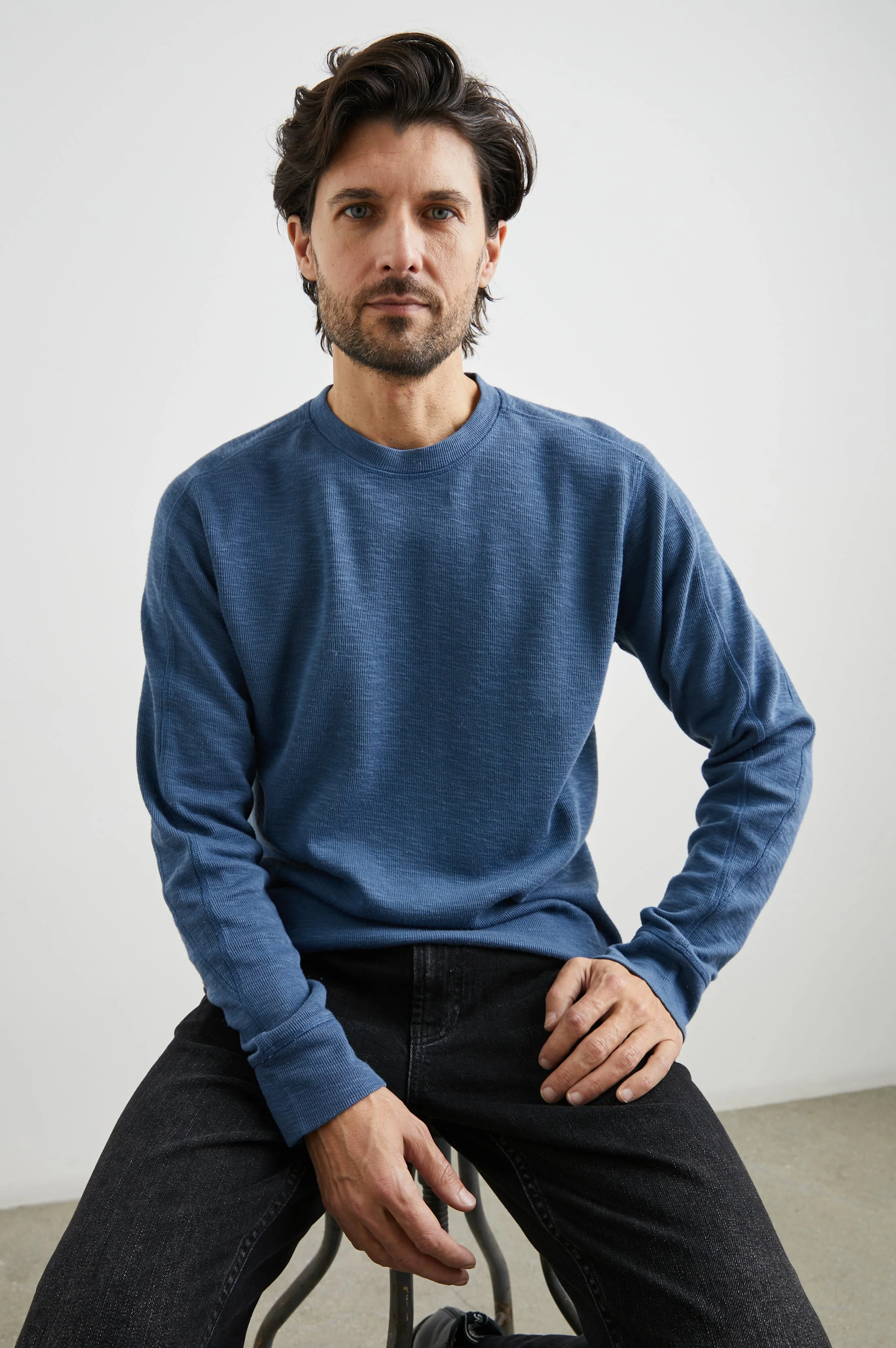 RHEESE LONG SLEEVE TEE - STEEL