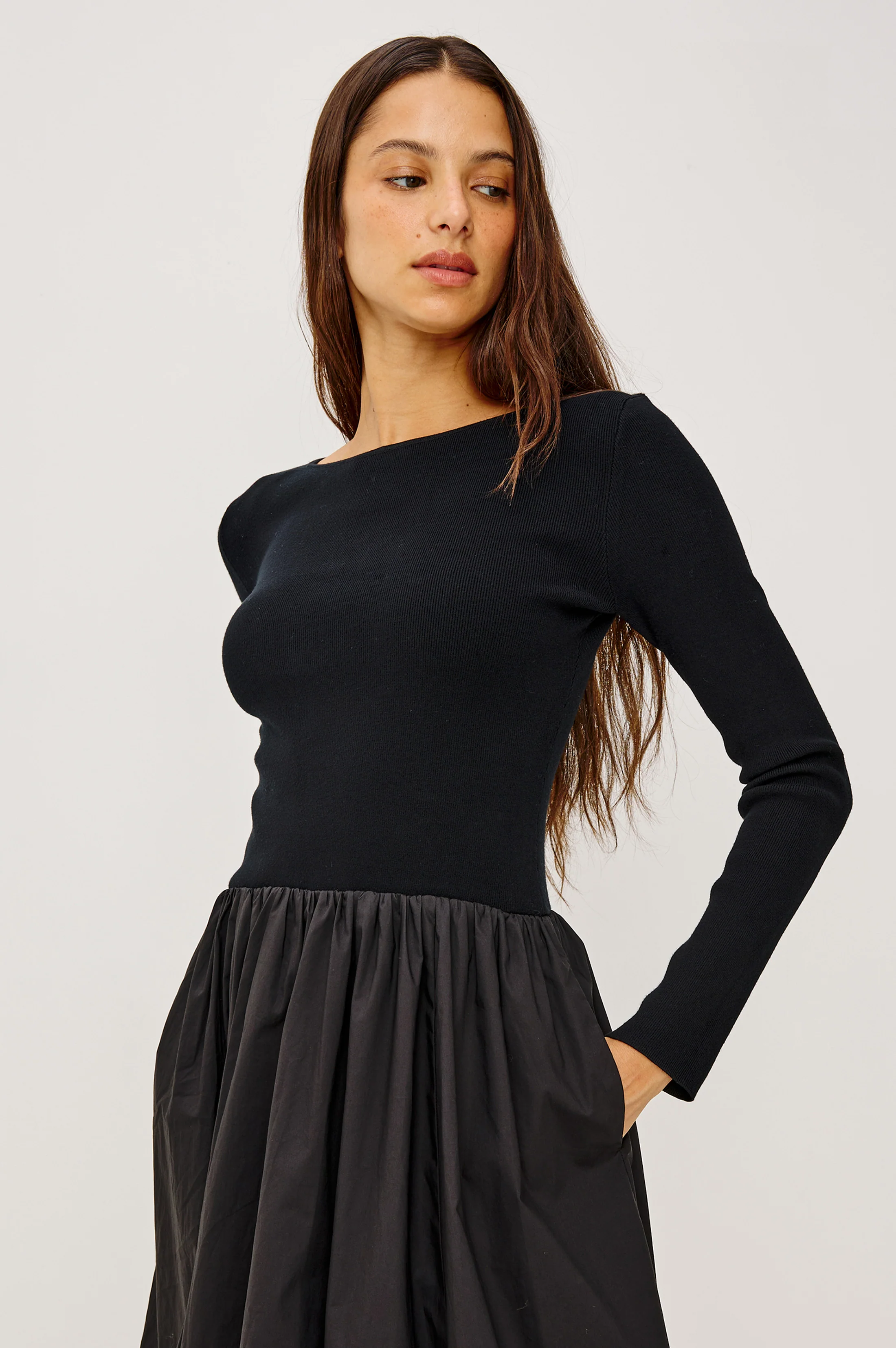 ROMANA DRESS - BLACK - Image 3