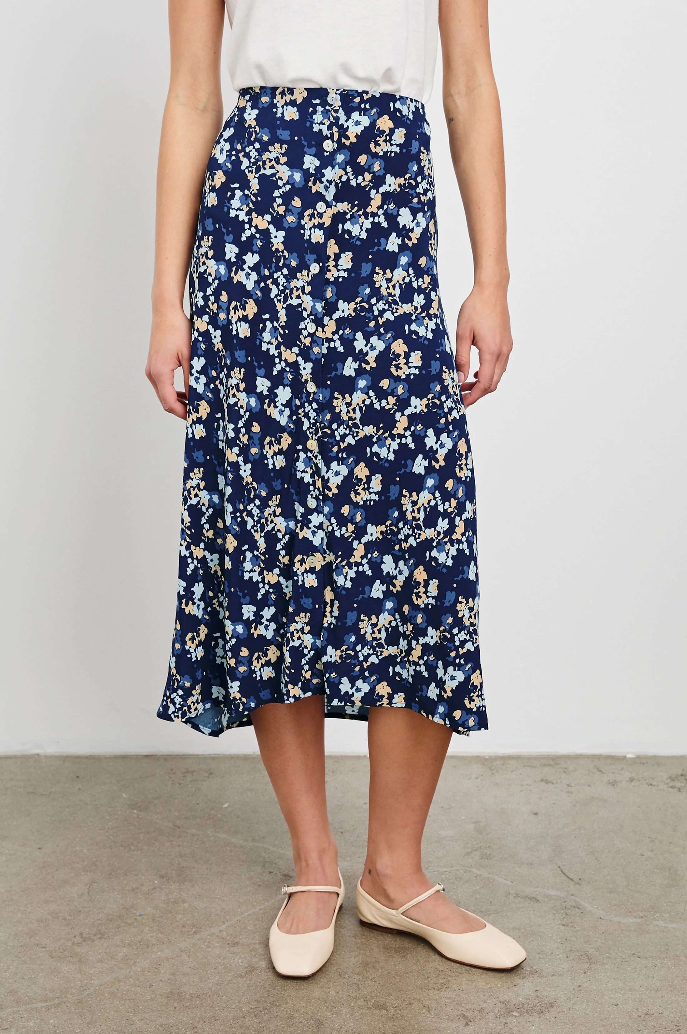 ROSETTA SKIRT - NAVY FLORA - Image 3