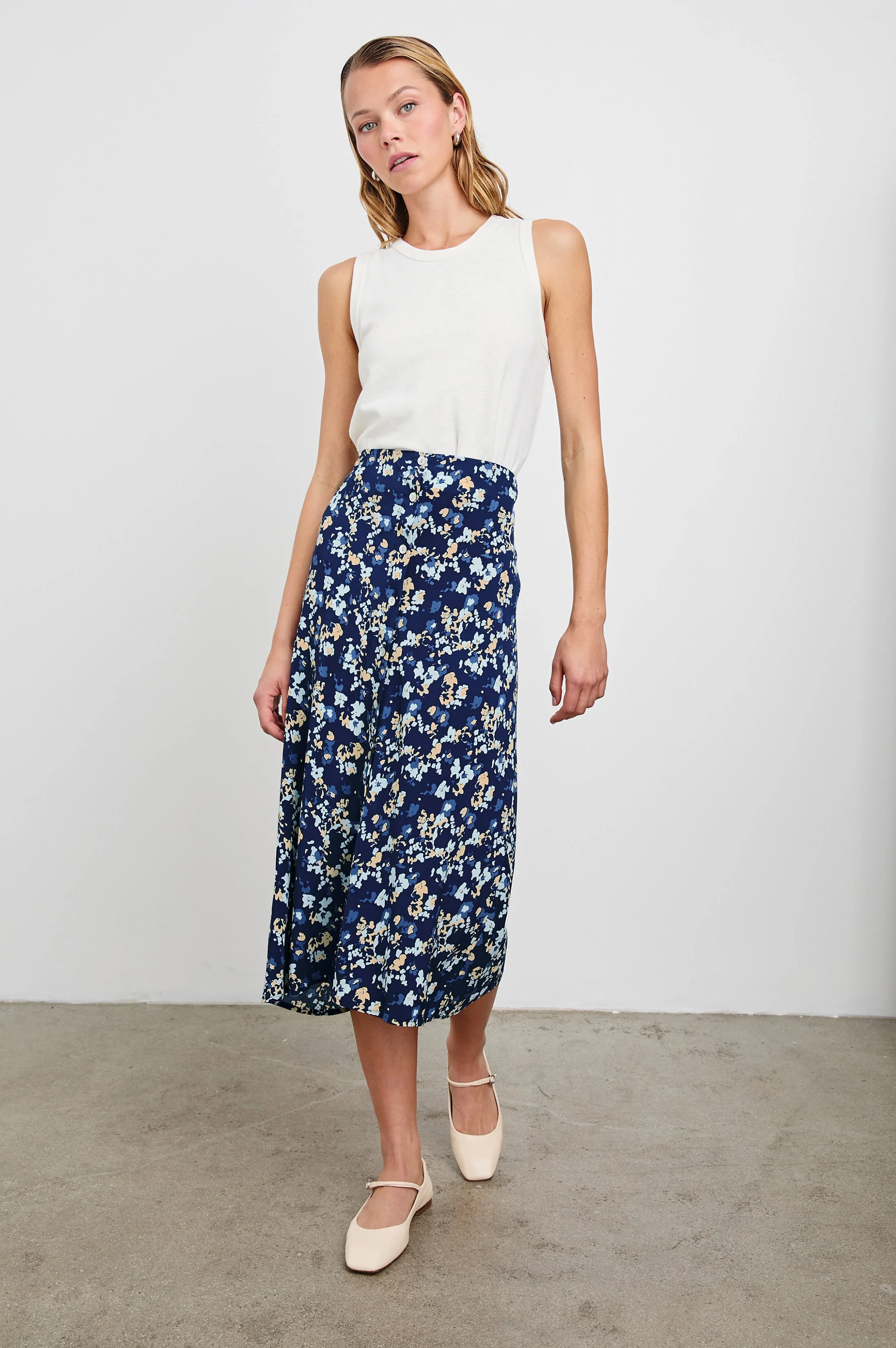 ROSETTA SKIRT - NAVY FLORA - Image 4