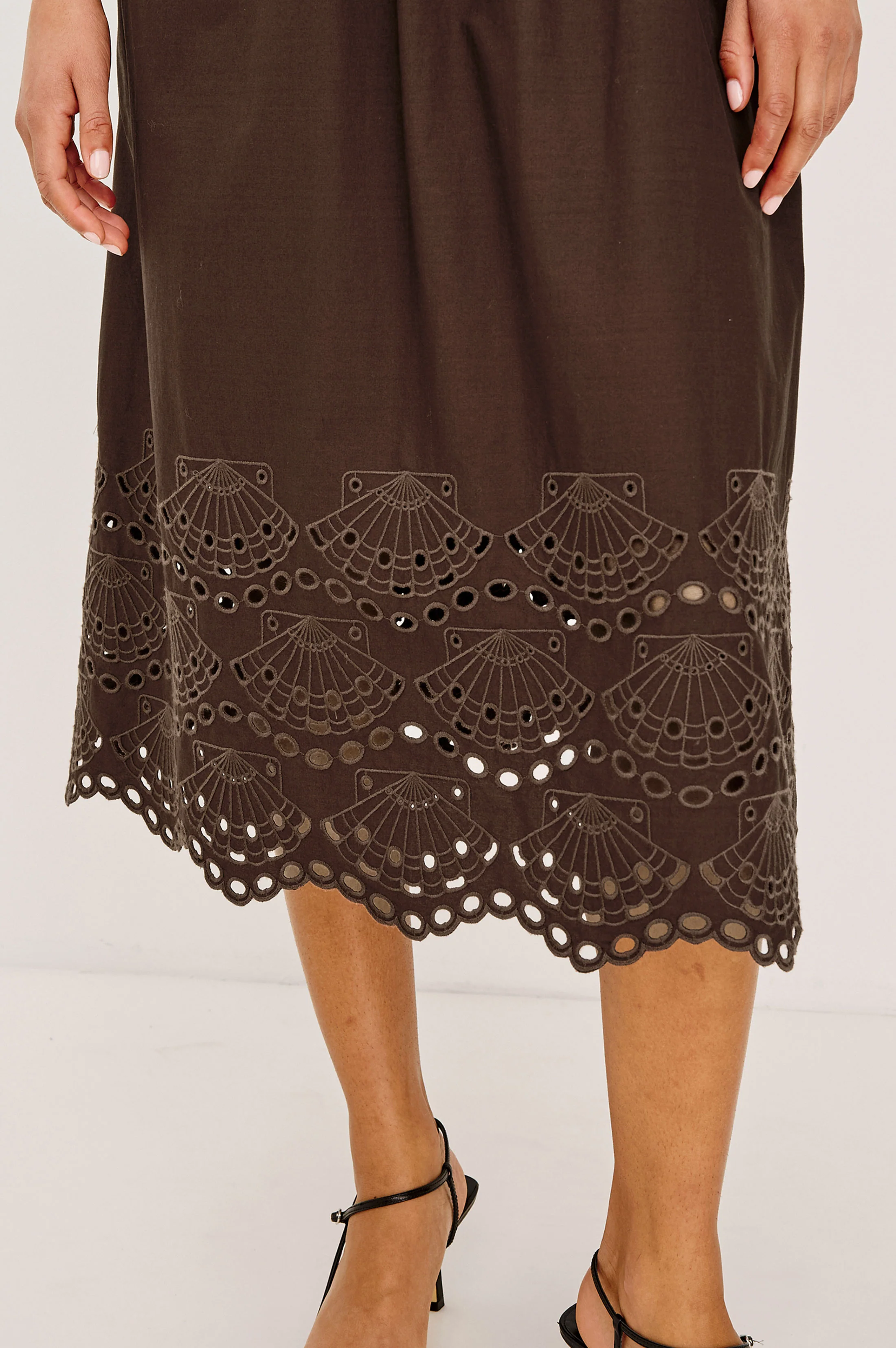 ROXANNE DRESS - ESPRESSO - Image 2