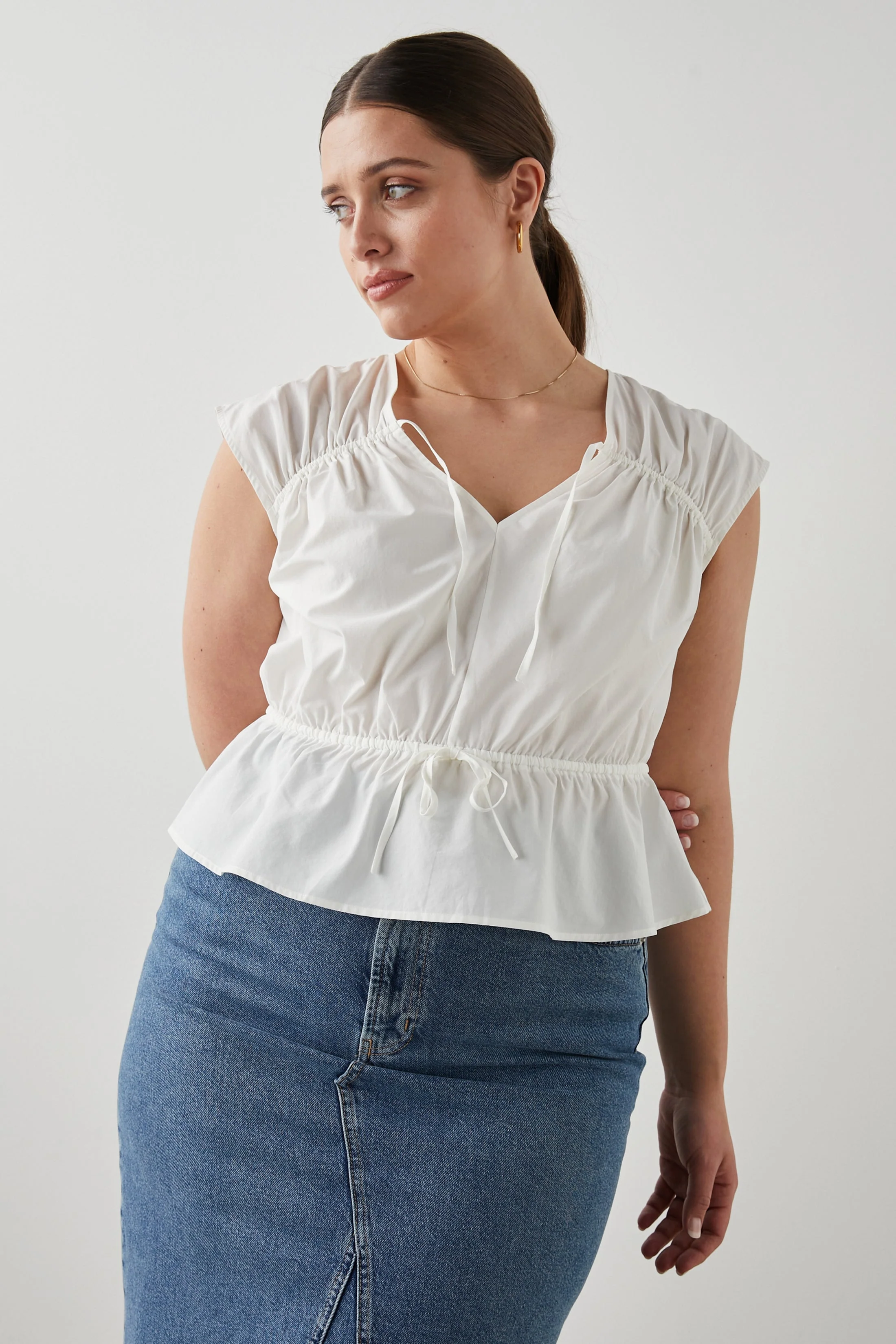 SAVI TOP - WHITE - Image 5