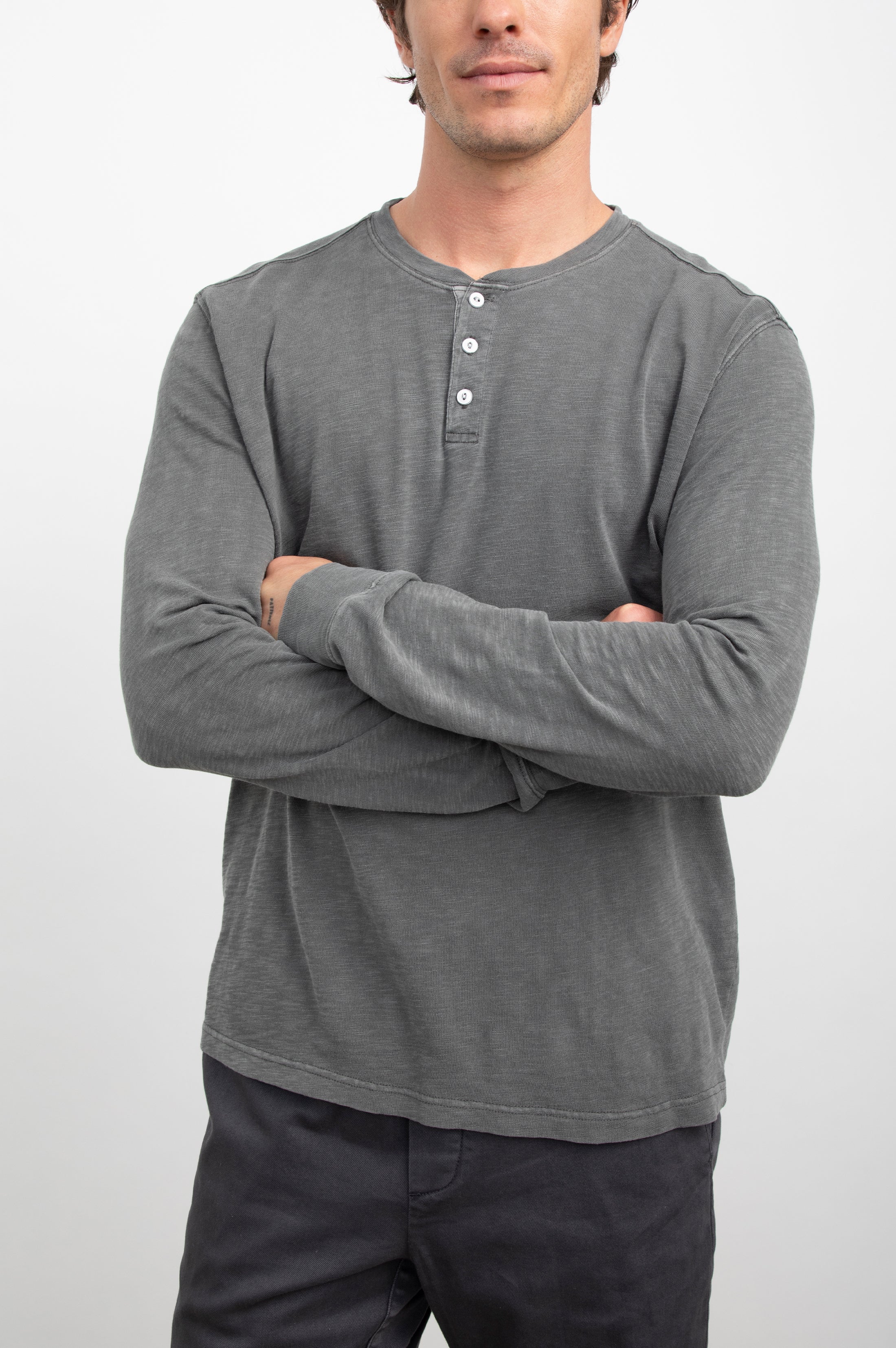 SKHI HENLEY - WASHED BLACK - Image 4