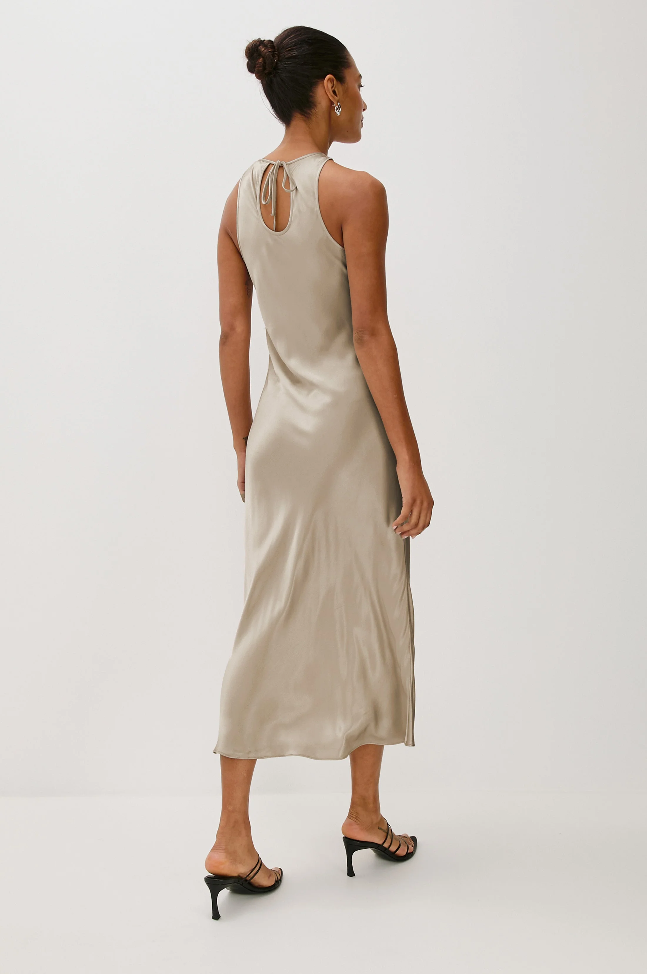 SOLENE DRESS - MINK - Image 5
