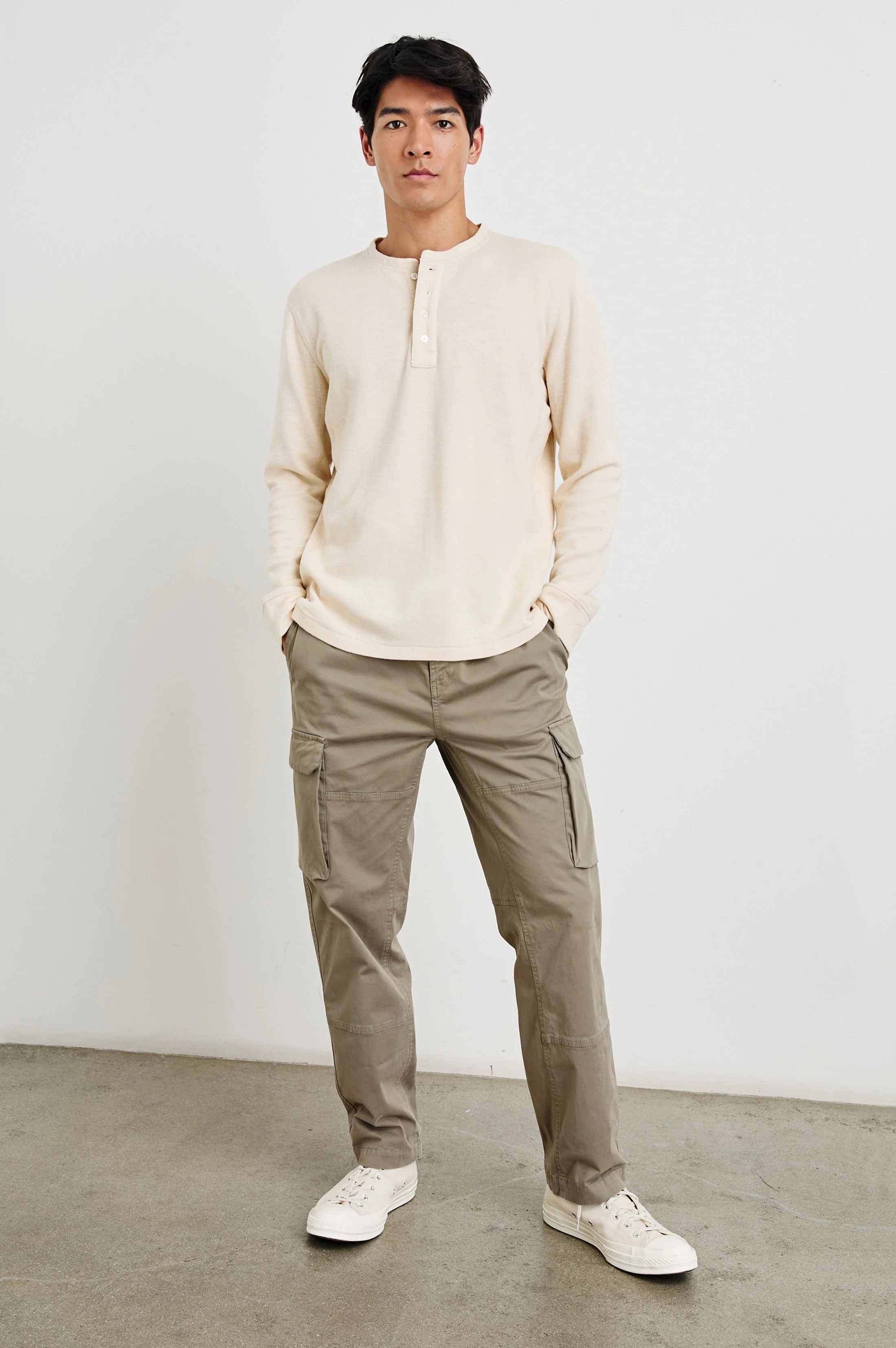 SOTO HENLEY - BONE - Image 3