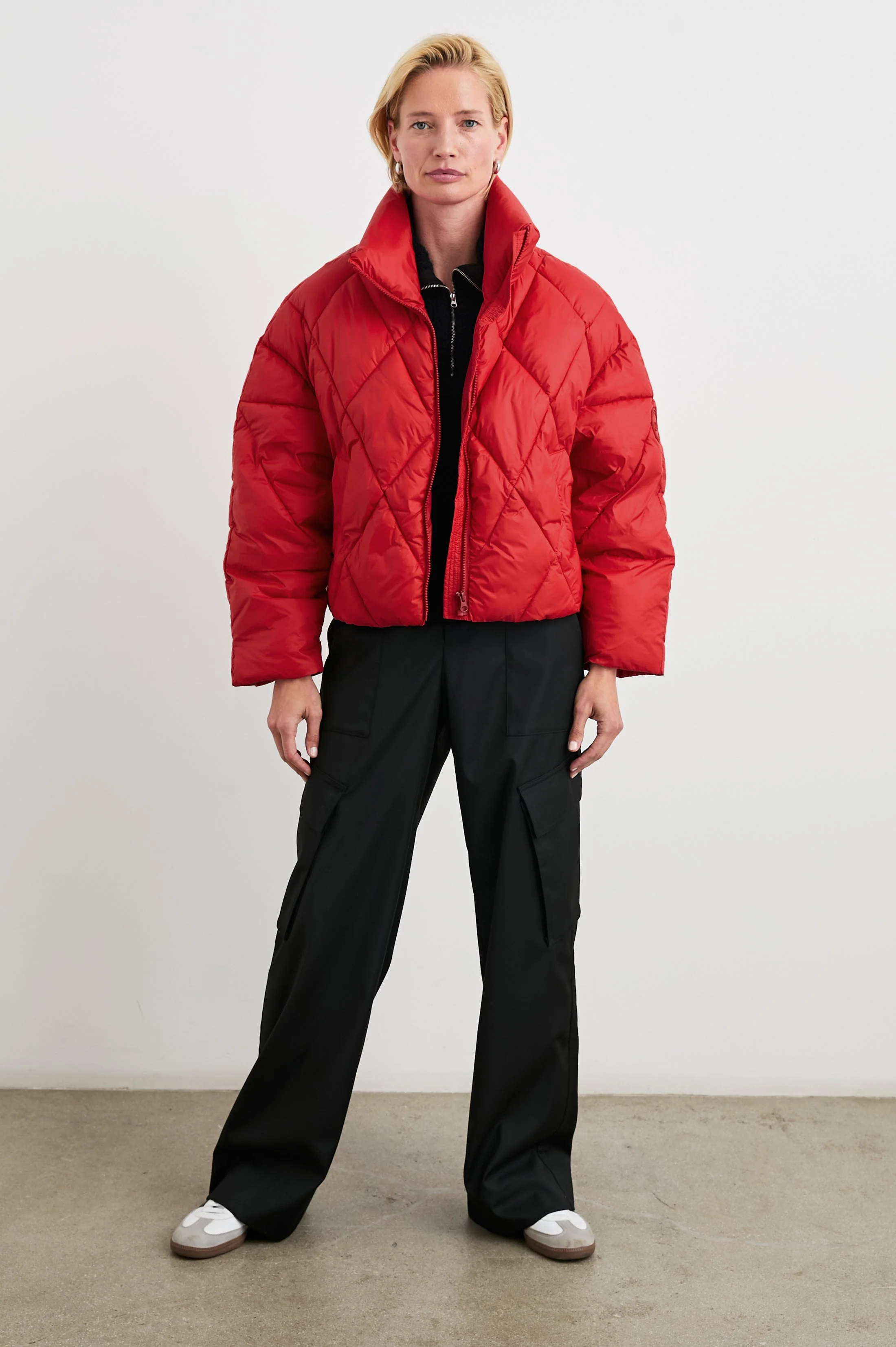 SUMMIT JACKET - SCARLET - Image 3