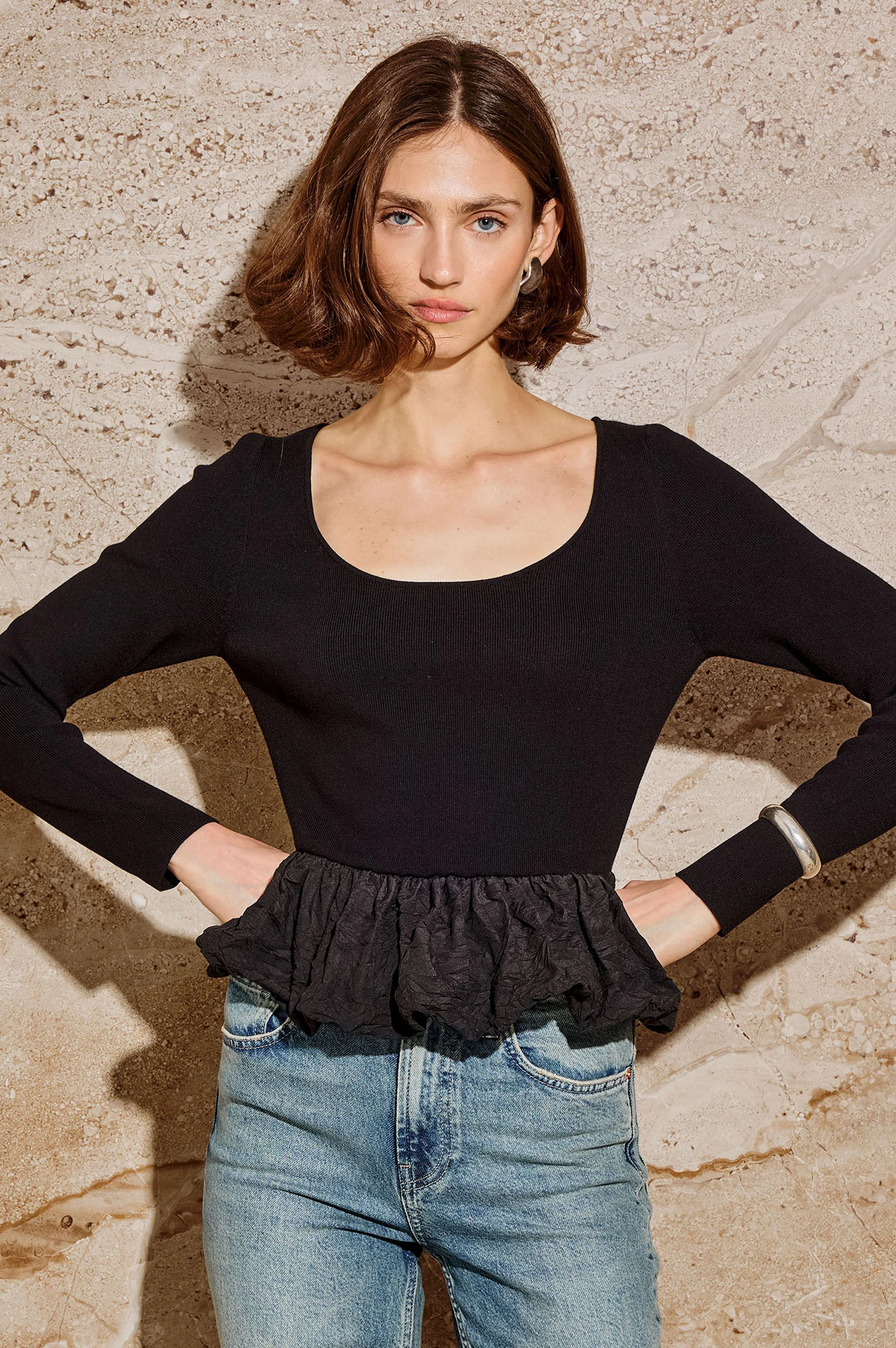 TILLIE TOP - BLACK
