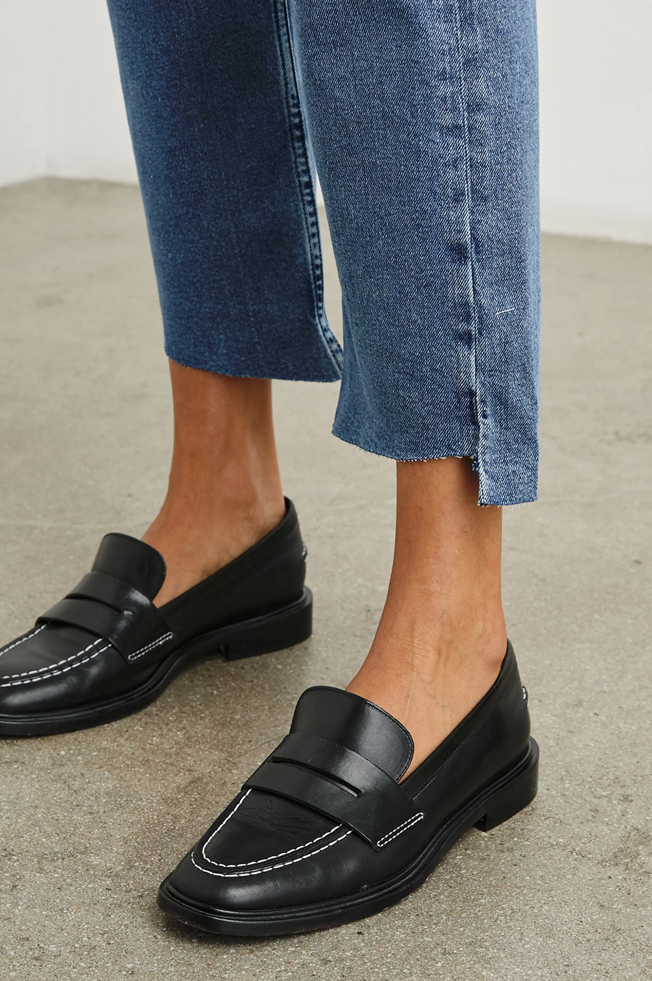 TOPANGA CROP STRAIGHT - PURE INDIGO - Image 4