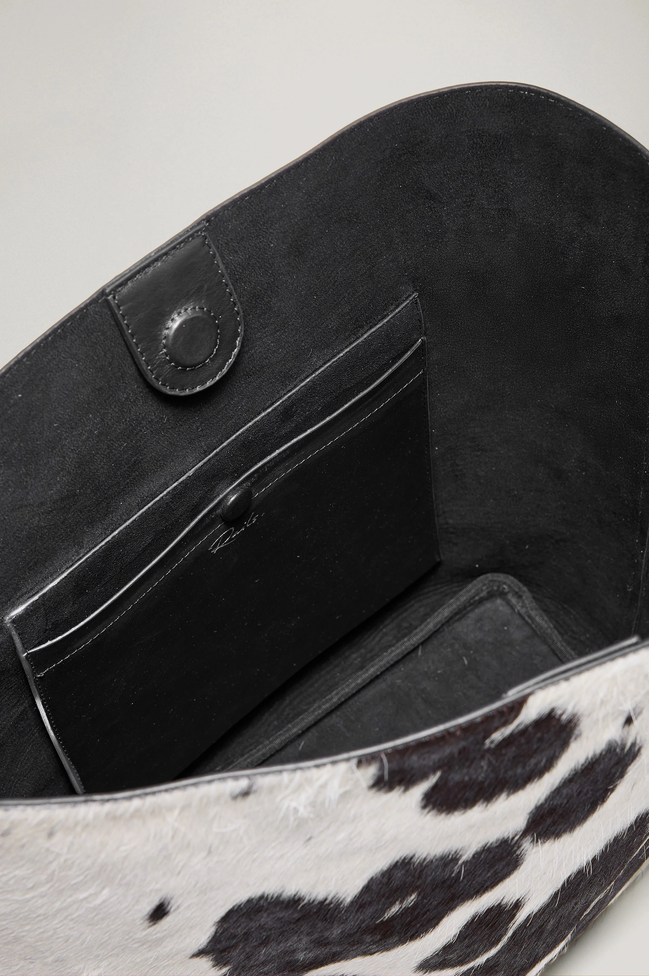 TORINO BUCKET BAG - COWGIRL HAIRCALF - Image 3