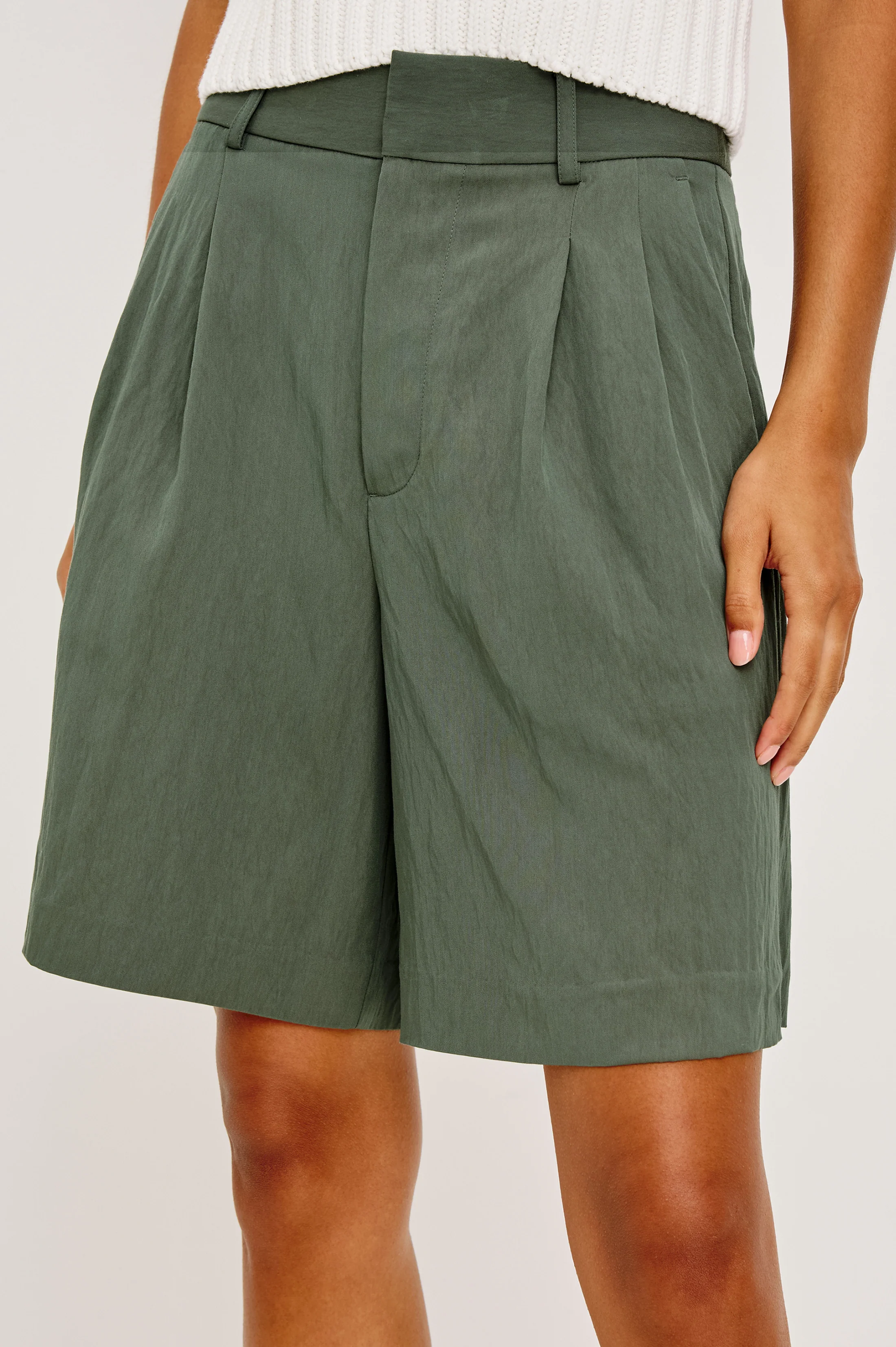 ZAMORA SHORT - IVY - Image 2