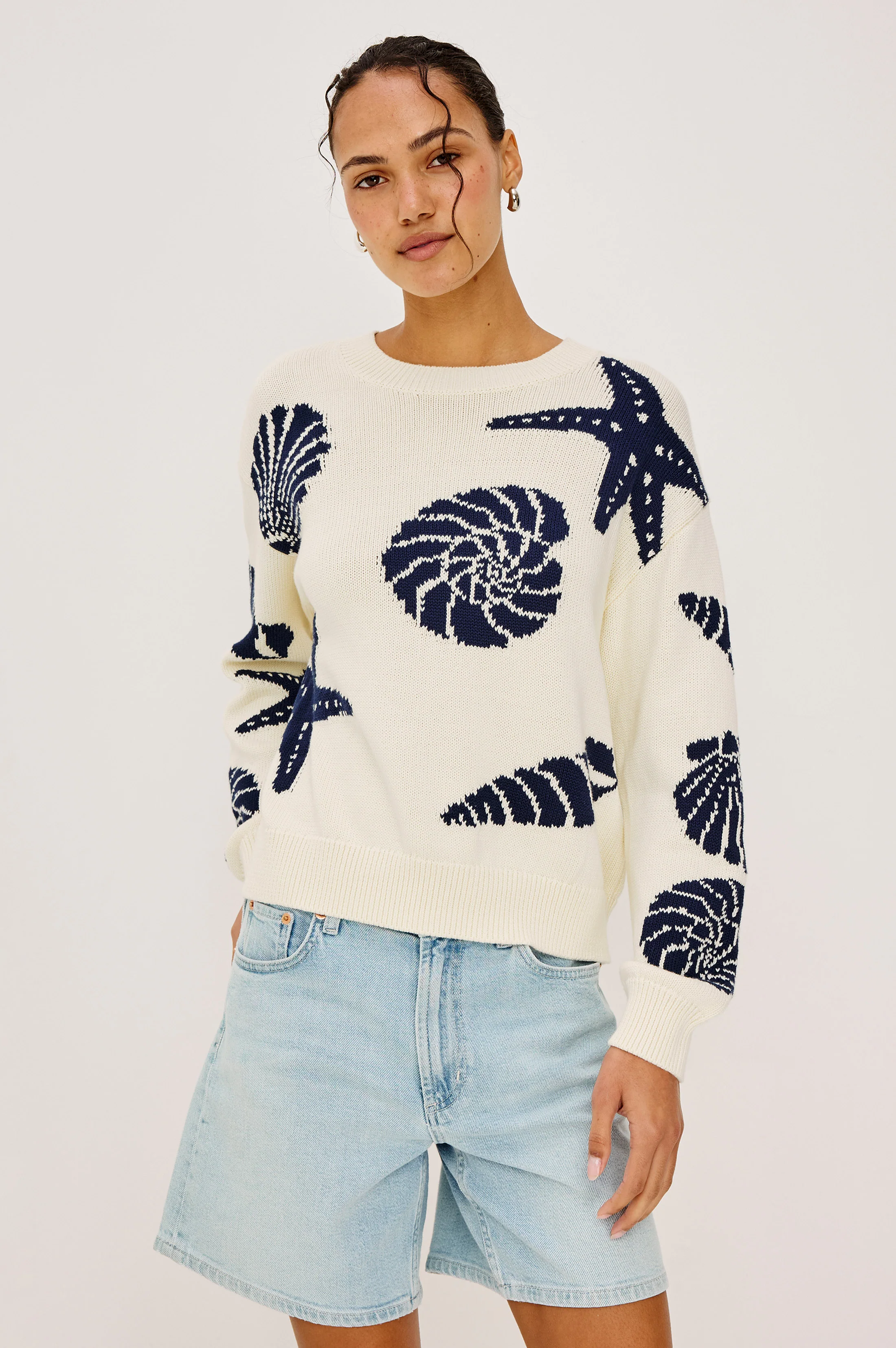 ZOEY SWEATER - SEASHELLS