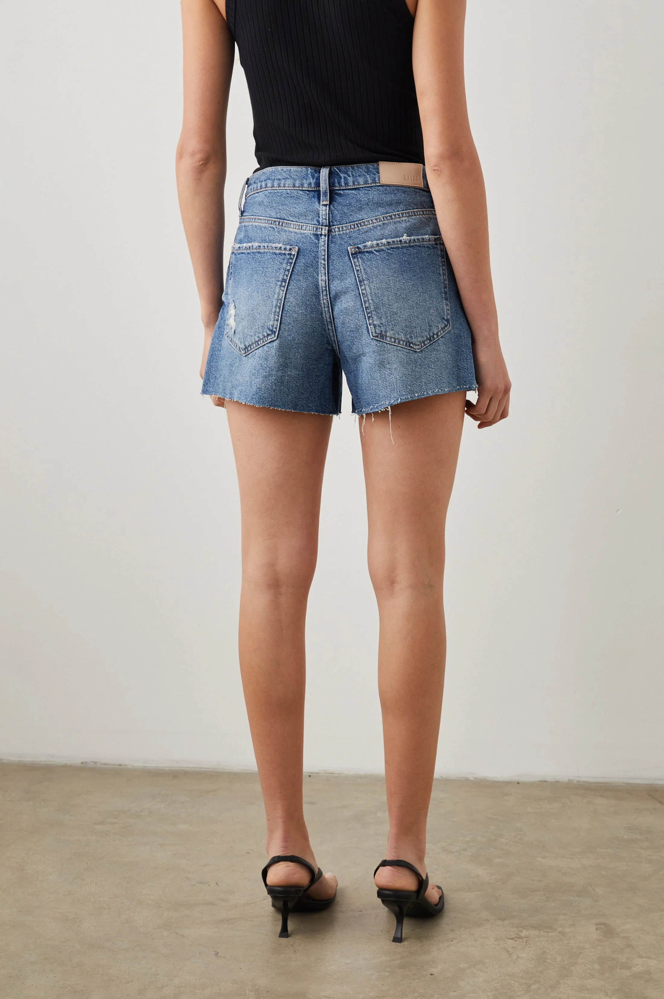 ZUMA SHORT - VINTAGE SAPPHIRE DISTRESS - Image 5